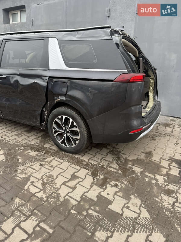 Минивэн Kia Carnival 2020 в Одессе