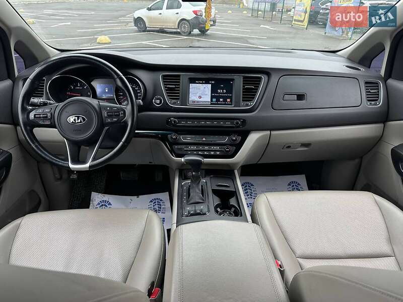 Минивэн Kia Carnival 2017 в Одессе фото 14 Минивэн Kia Carnival 2017 в Одессе