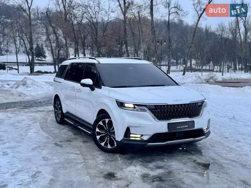 Минивэн Kia Carnival 2021 в Киеве фото 13 Минивэн Kia Carnival 2021 в Киеве