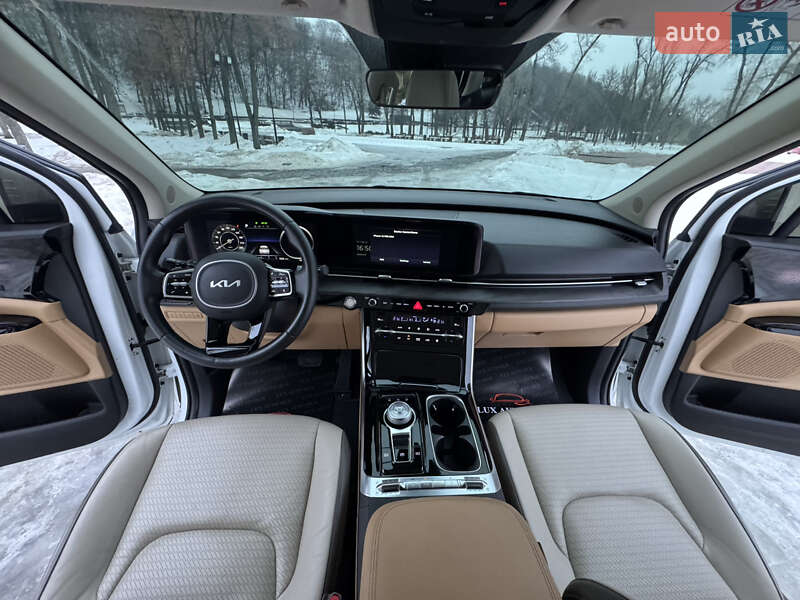 Минивэн Kia Carnival 2021 в Киеве фото 37 Минивэн Kia Carnival 2021 в Киеве