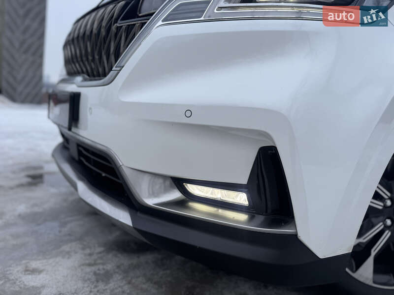 Минивэн Kia Carnival 2021 в Киеве фото 77 Минивэн Kia Carnival 2021 в Киеве