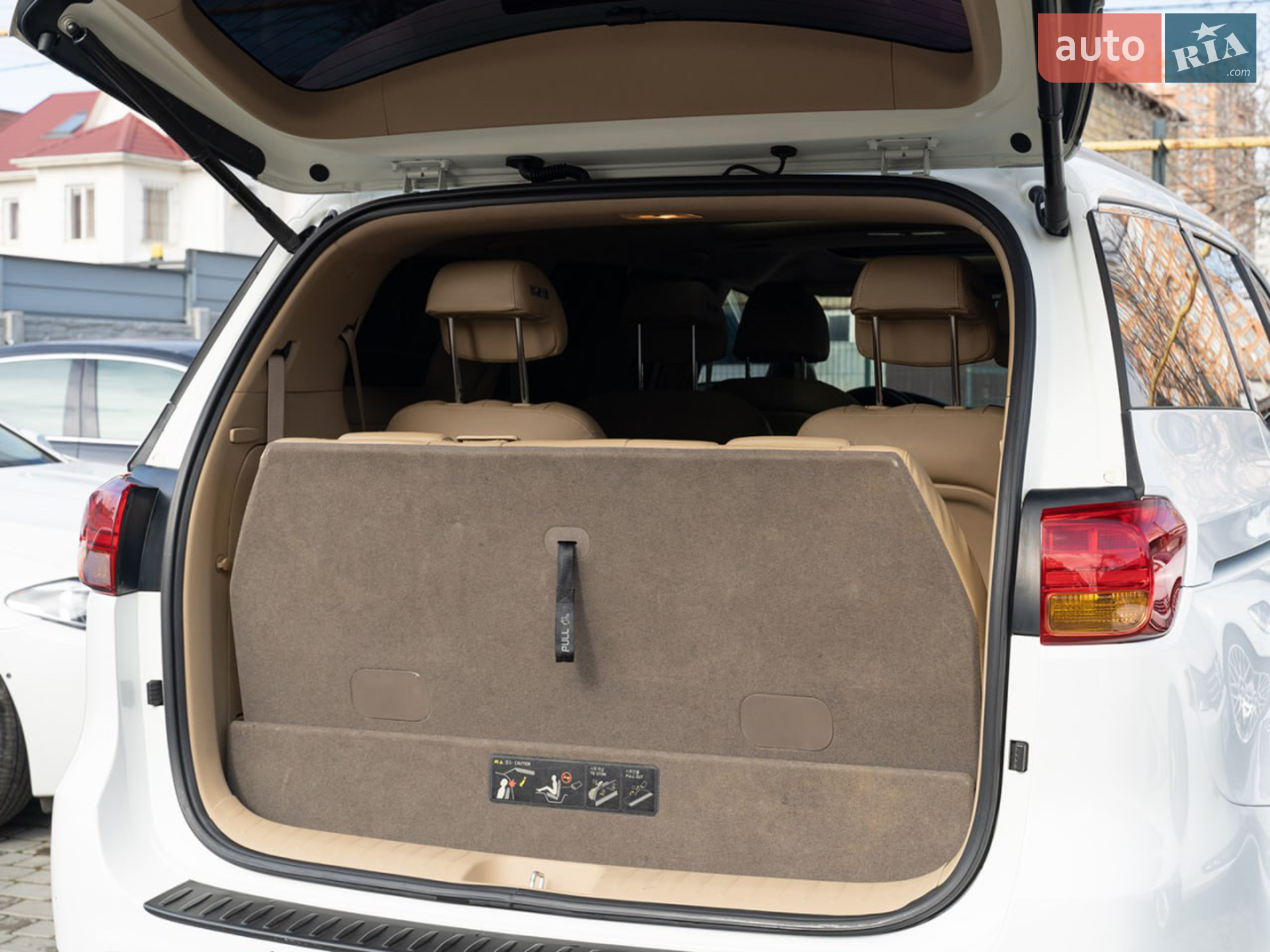 2014 Kia Carnival - мініатюра 14