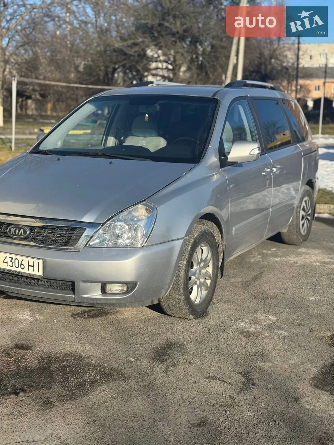 2011 Kia Carnival - мініатюра 3