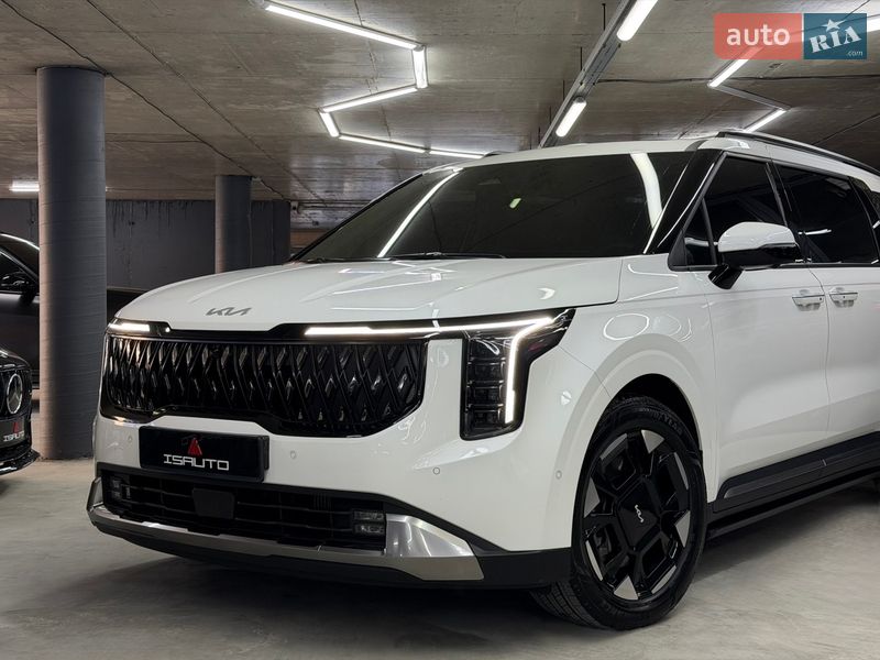 Минивэн Kia Carnival 2024 в Одессе