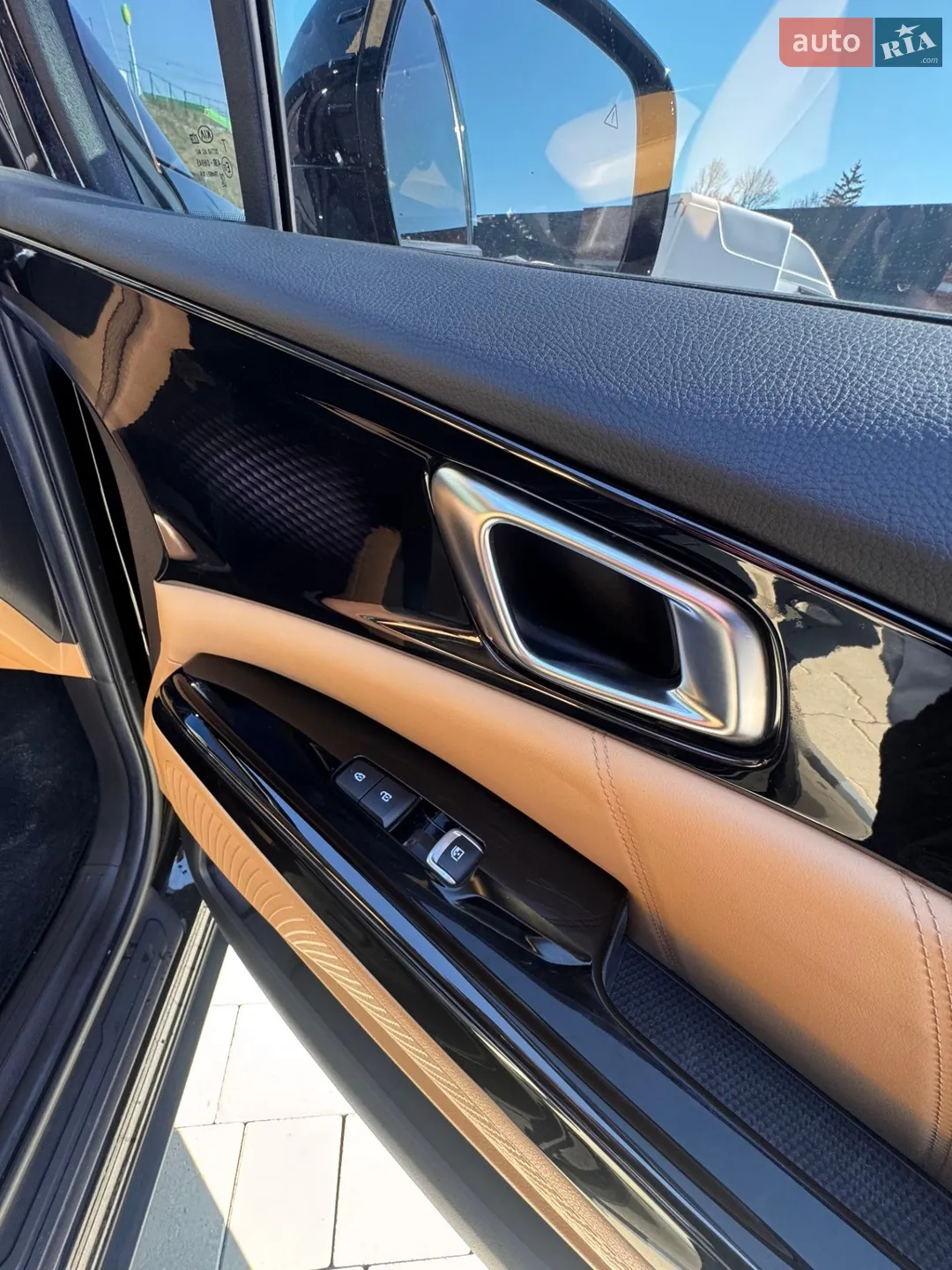 2020 Kia Carnival - мініатюра 19