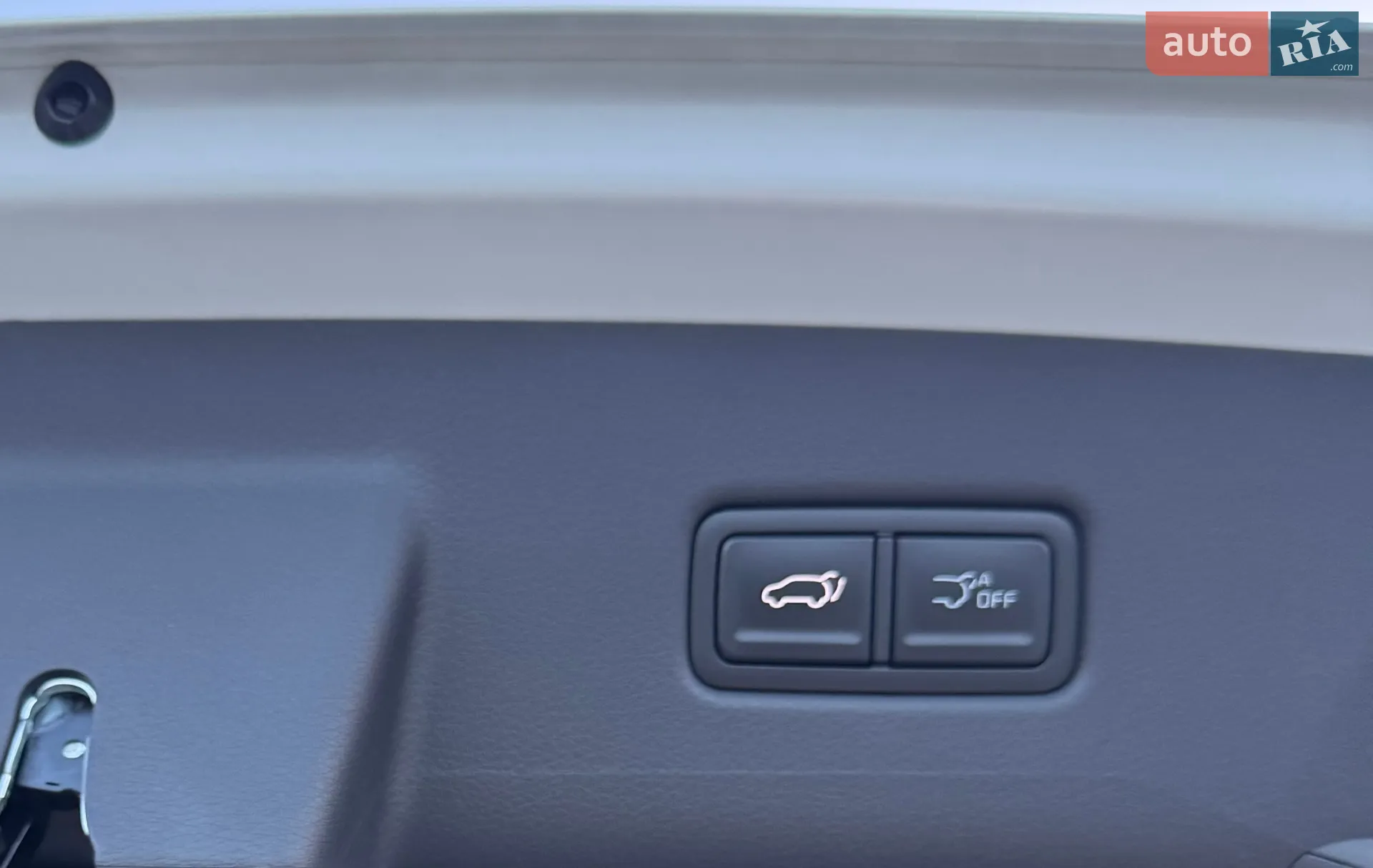 2024 Kia Carnival - мініатюра 21