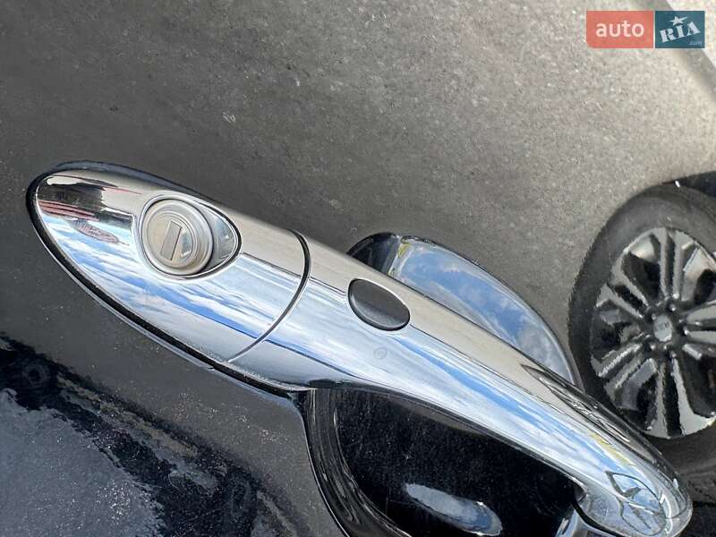 Минивэн Kia Carnival 2019 в Киеве фото 19 Минивэн Kia Carnival 2019 в Киеве