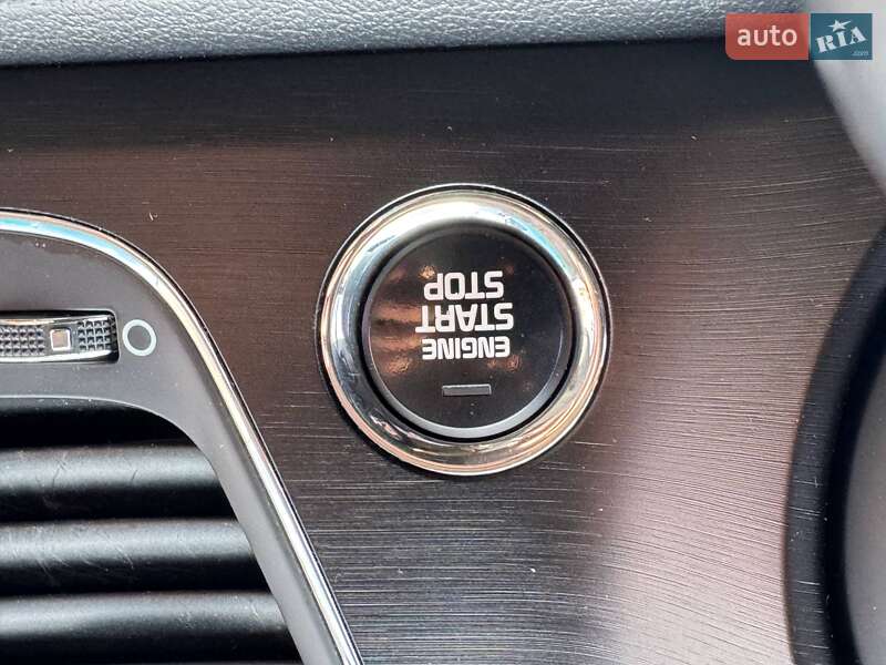 Минивэн Kia Carnival 2019 в Киеве фото 25 Минивэн Kia Carnival 2019 в Киеве