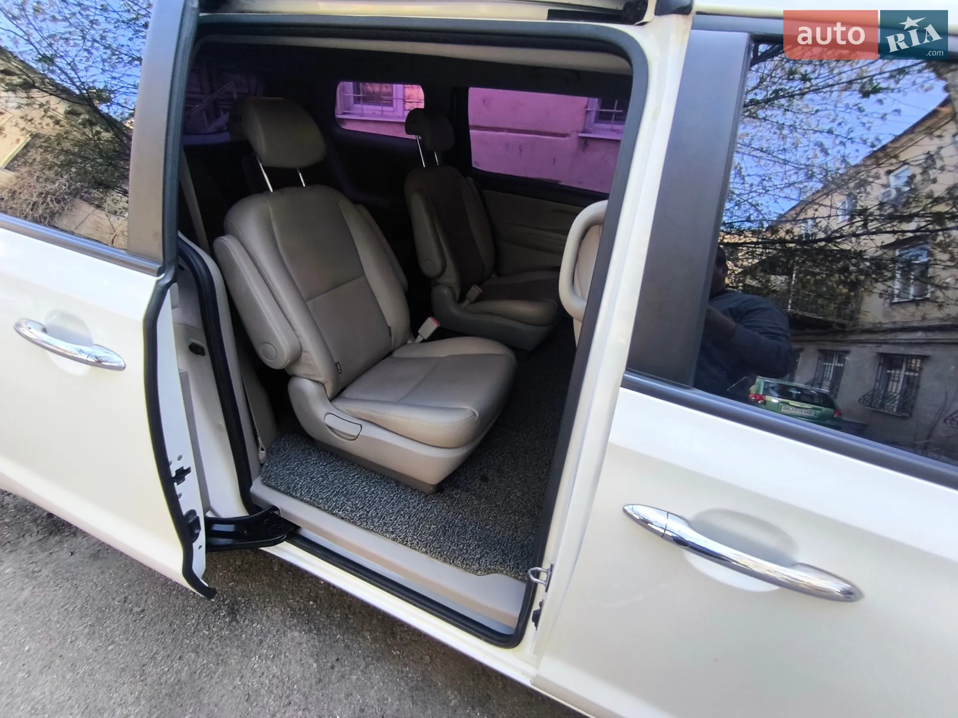 2018 Kia Carnival - мініатюра 22