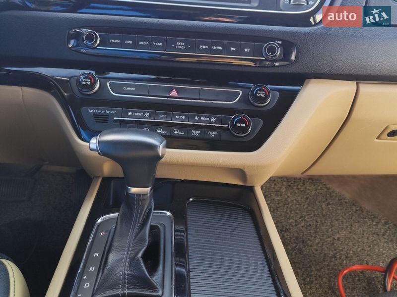 Мінівен Kia Carnival 2016 в Одесі фото 21 Мінівен Kia Carnival 2016 в Одесі