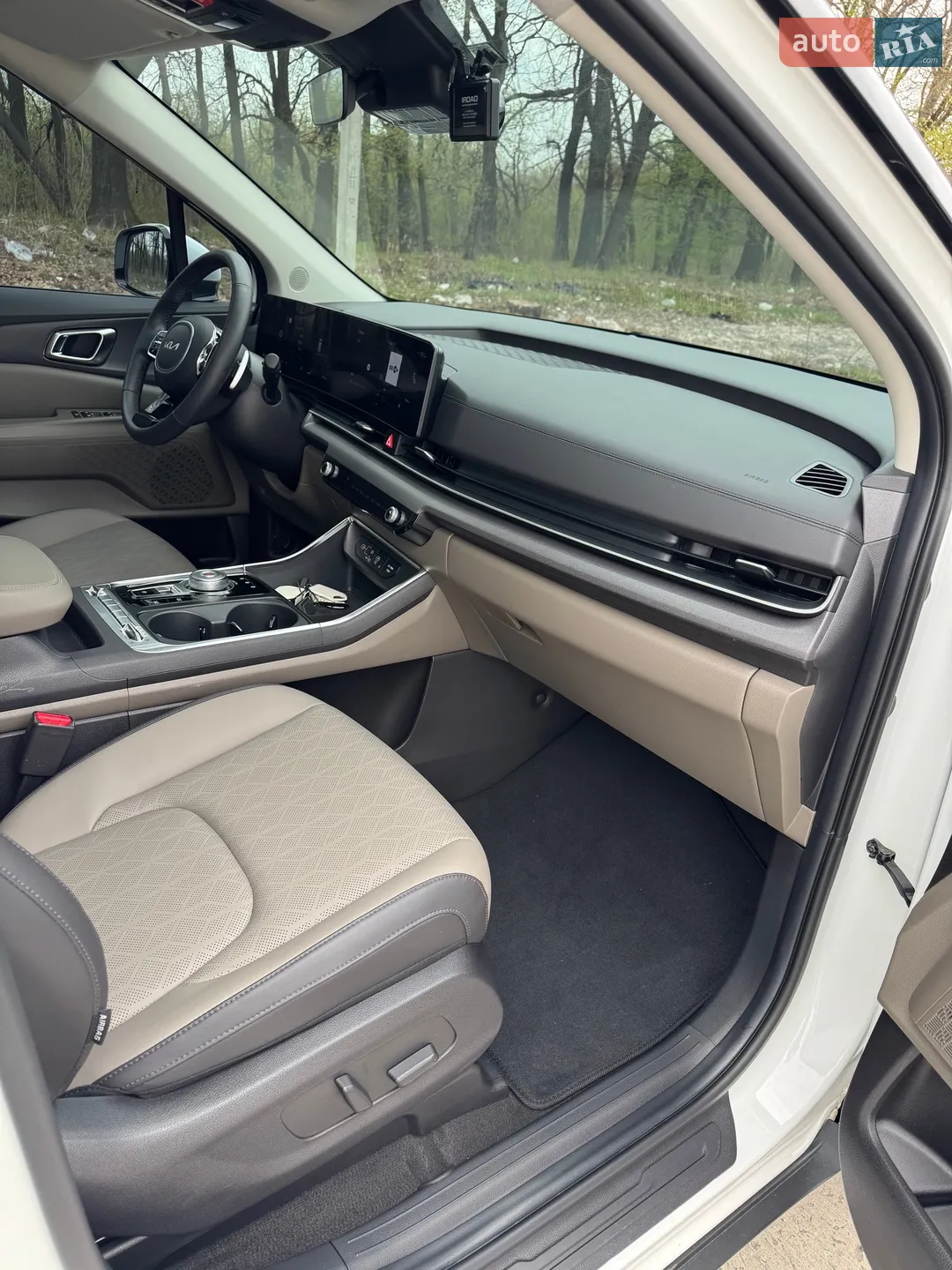 2024 Kia Carnival - мініатюра 53