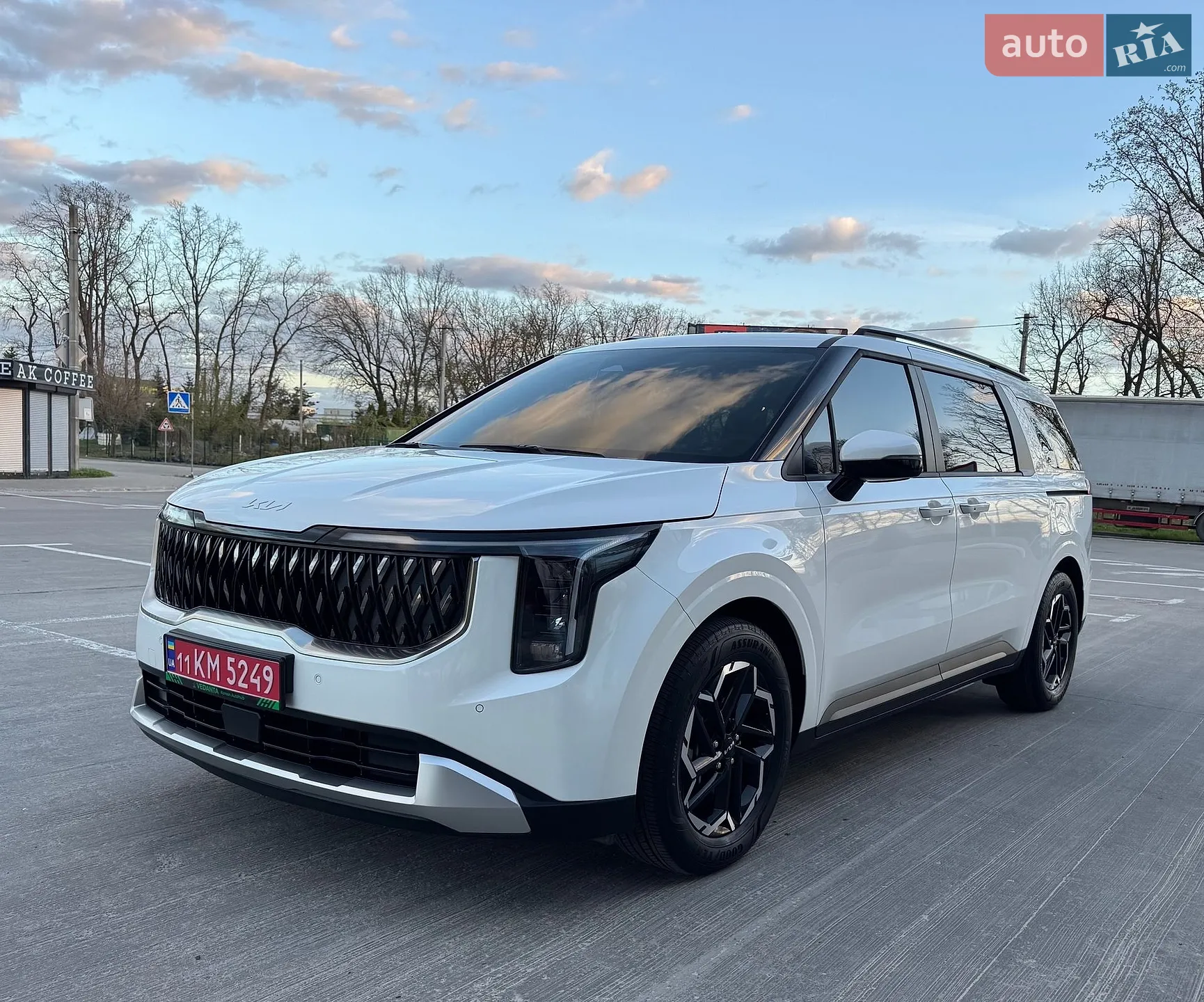 2024 Kia Carnival - мініатюра 4