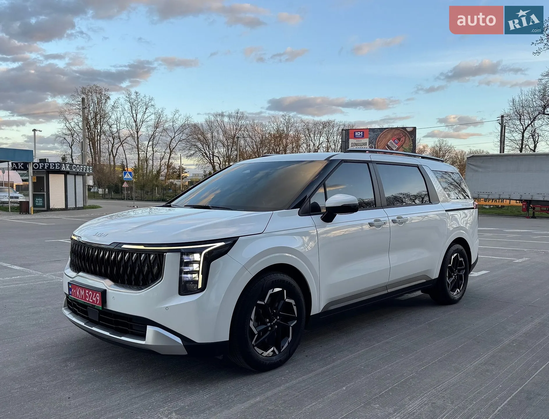 2024 Kia Carnival - мініатюра 9