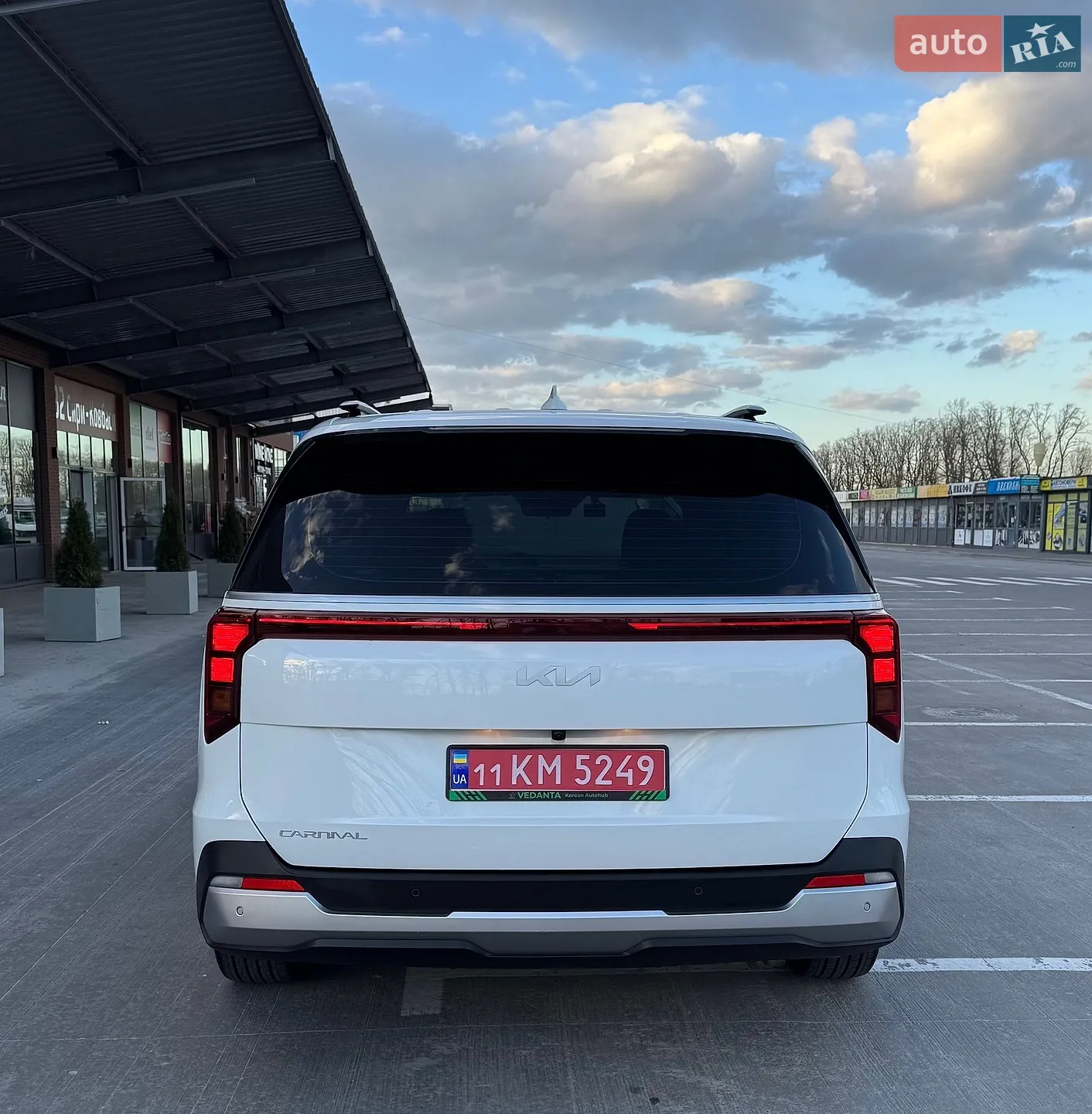 2024 Kia Carnival - мініатюра 12