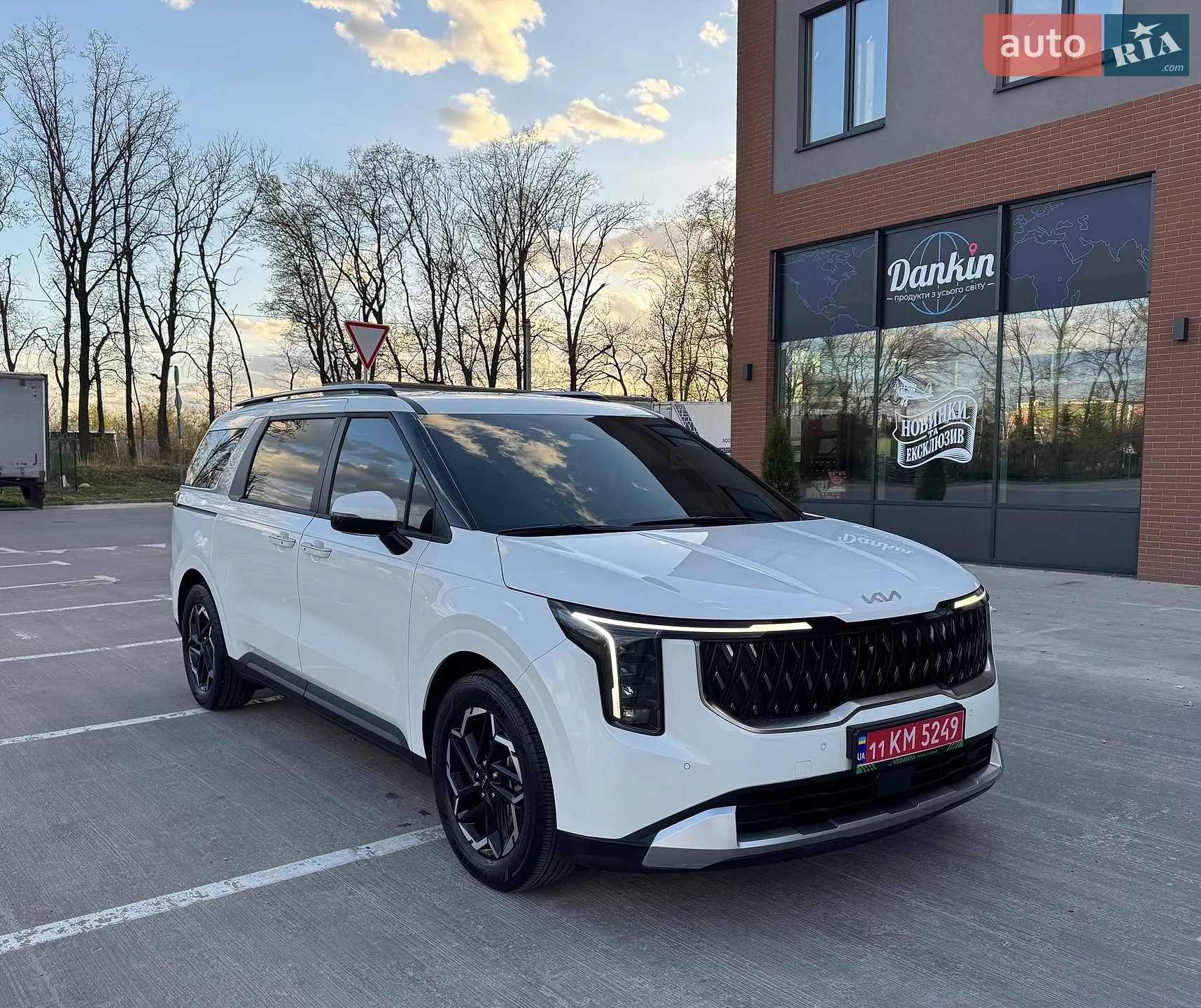 2024 Kia Carnival - мініатюра 18