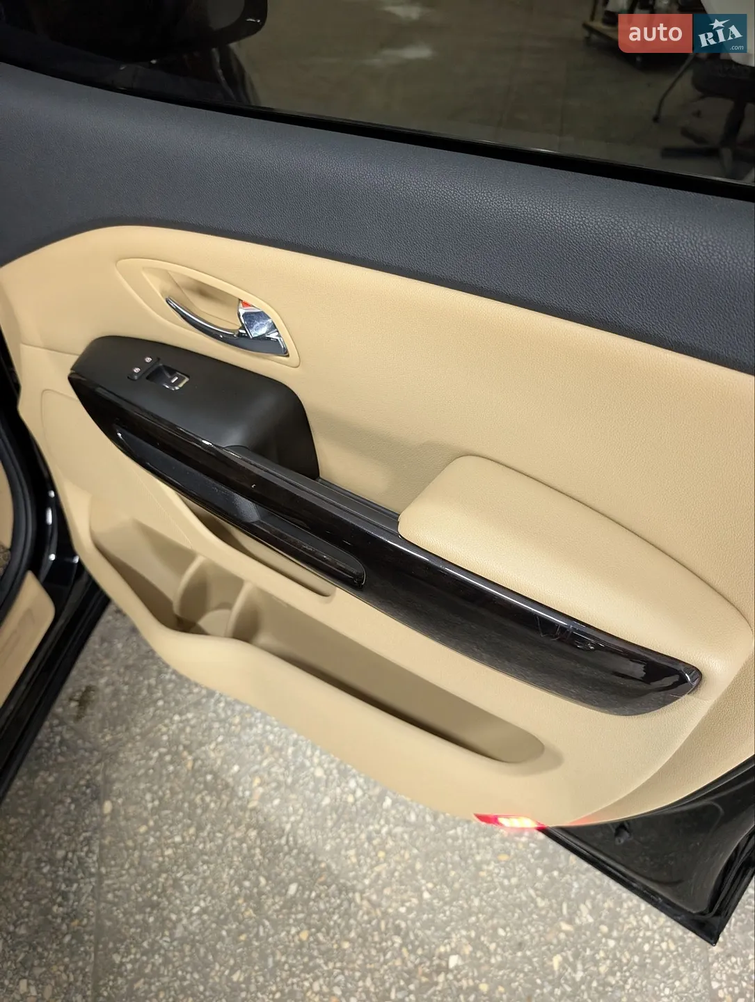 2018 Kia Carnival - мініатюра 20