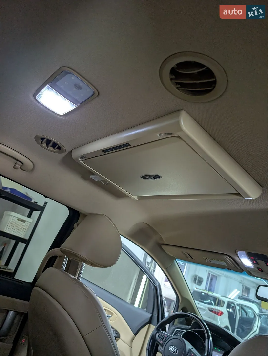 2018 Kia Carnival - мініатюра 24