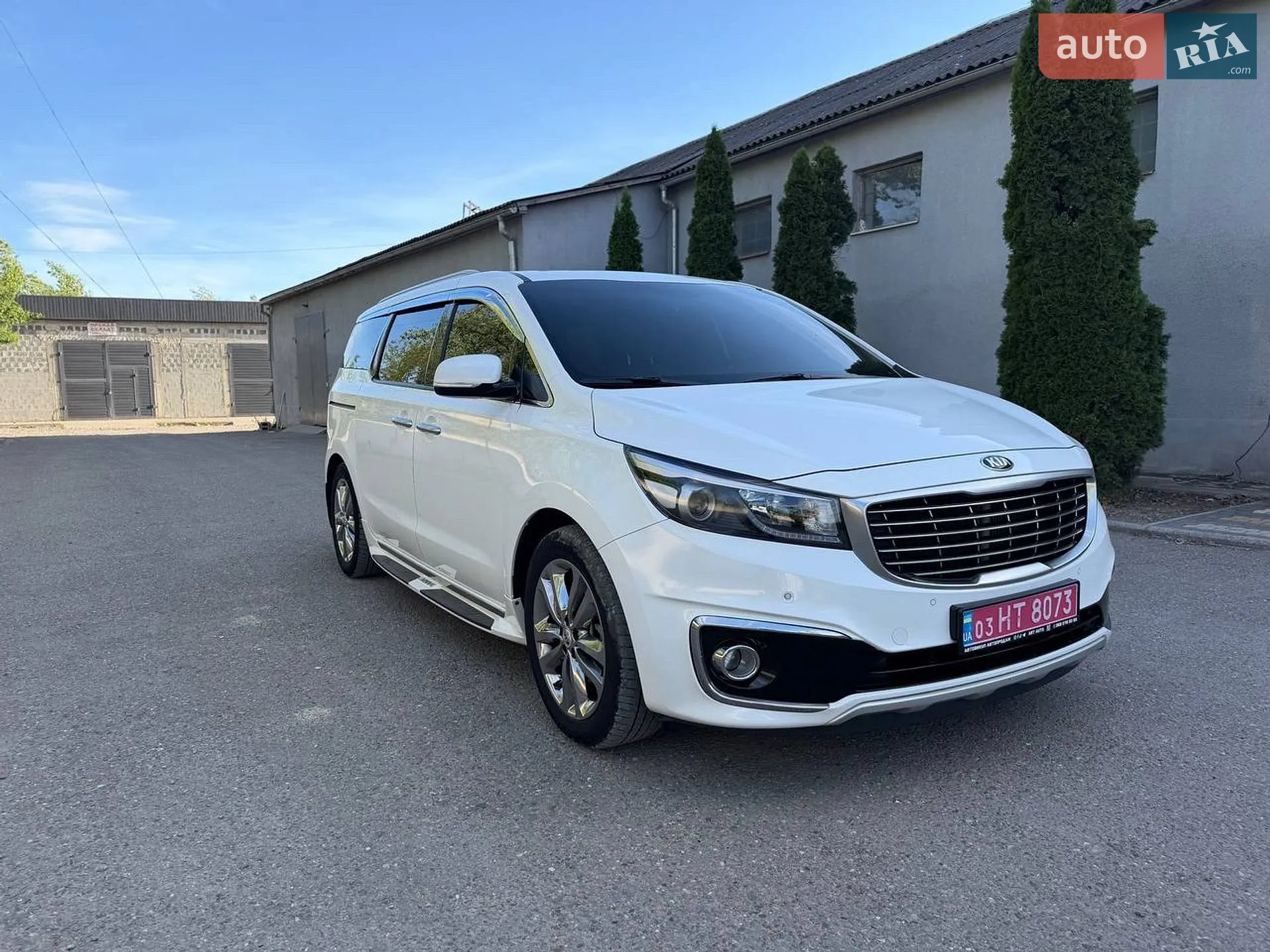 2017 Kia Carnival - мініатюра 7