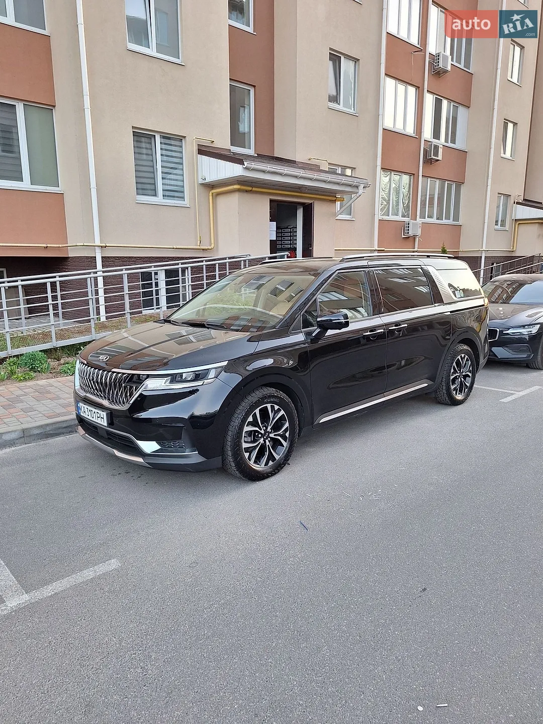 2020 Kia Carnival - мініатюра 11