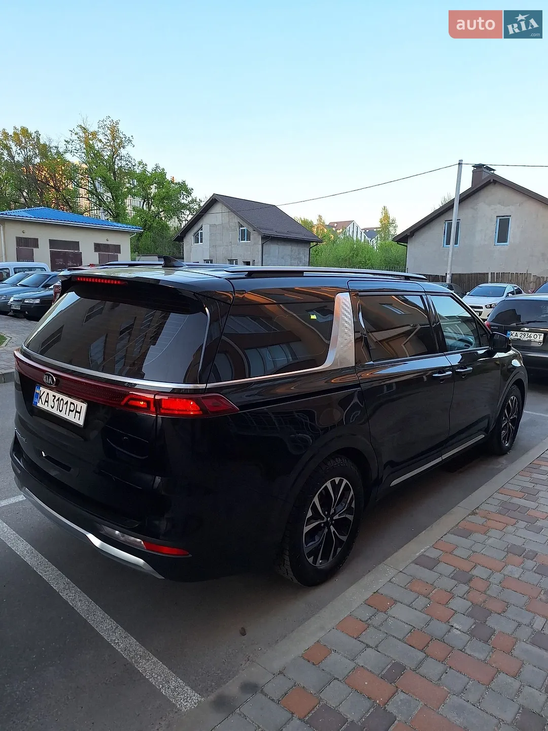 2020 Kia Carnival - мініатюра 24