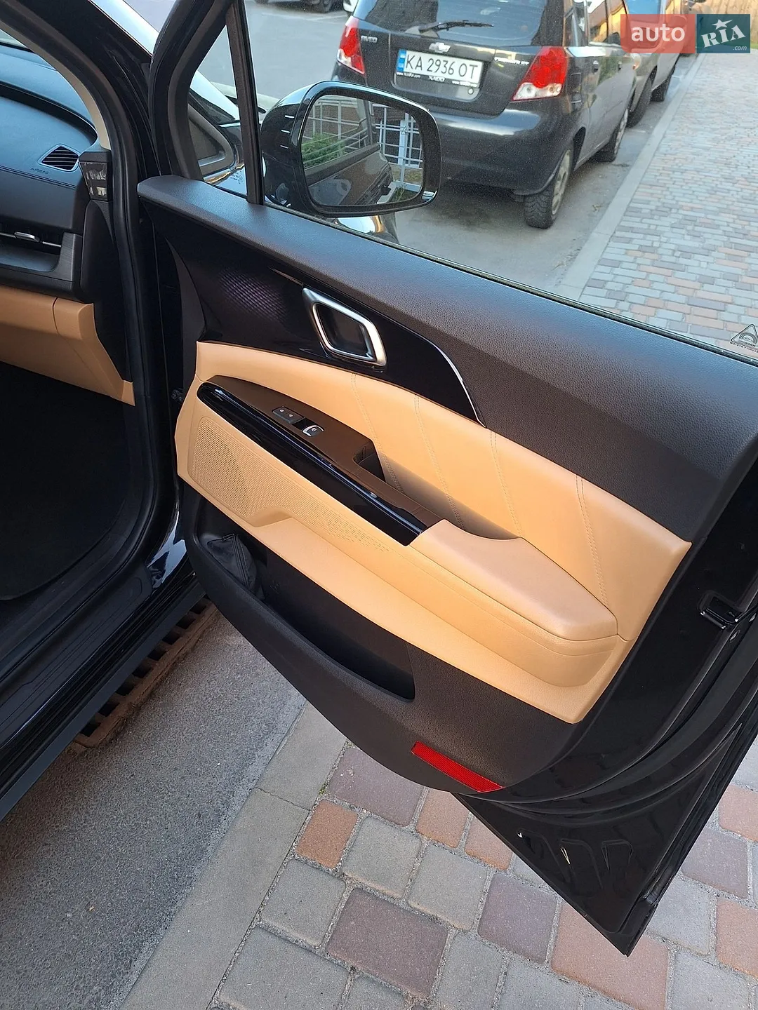 2020 Kia Carnival - мініатюра 80