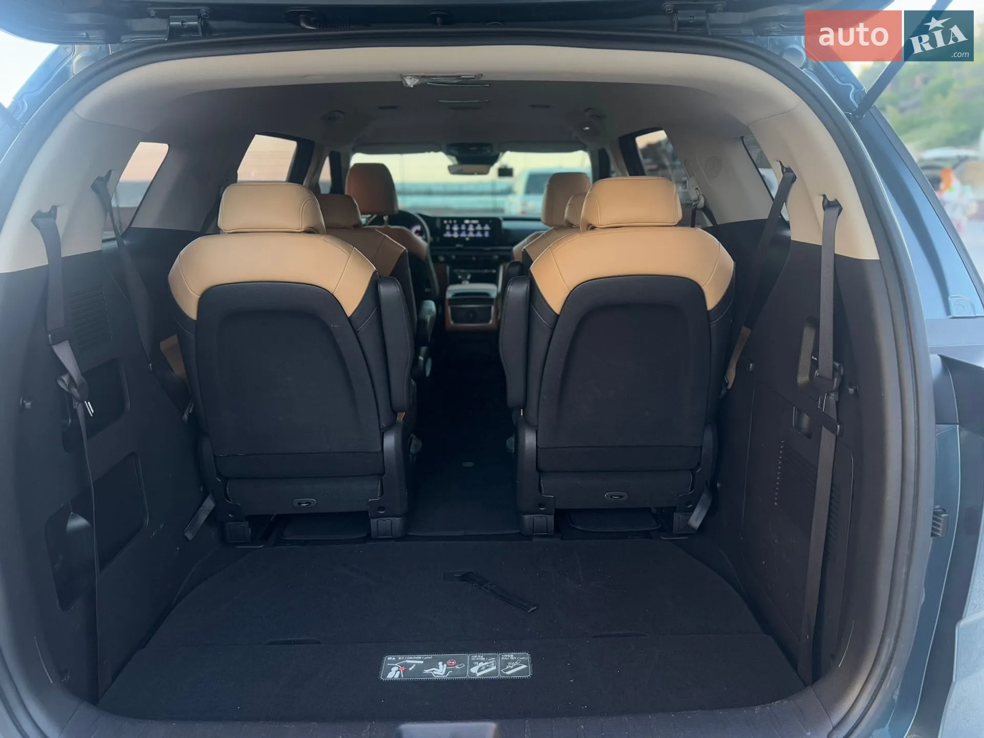 2021 Kia Carnival - мініатюра 31