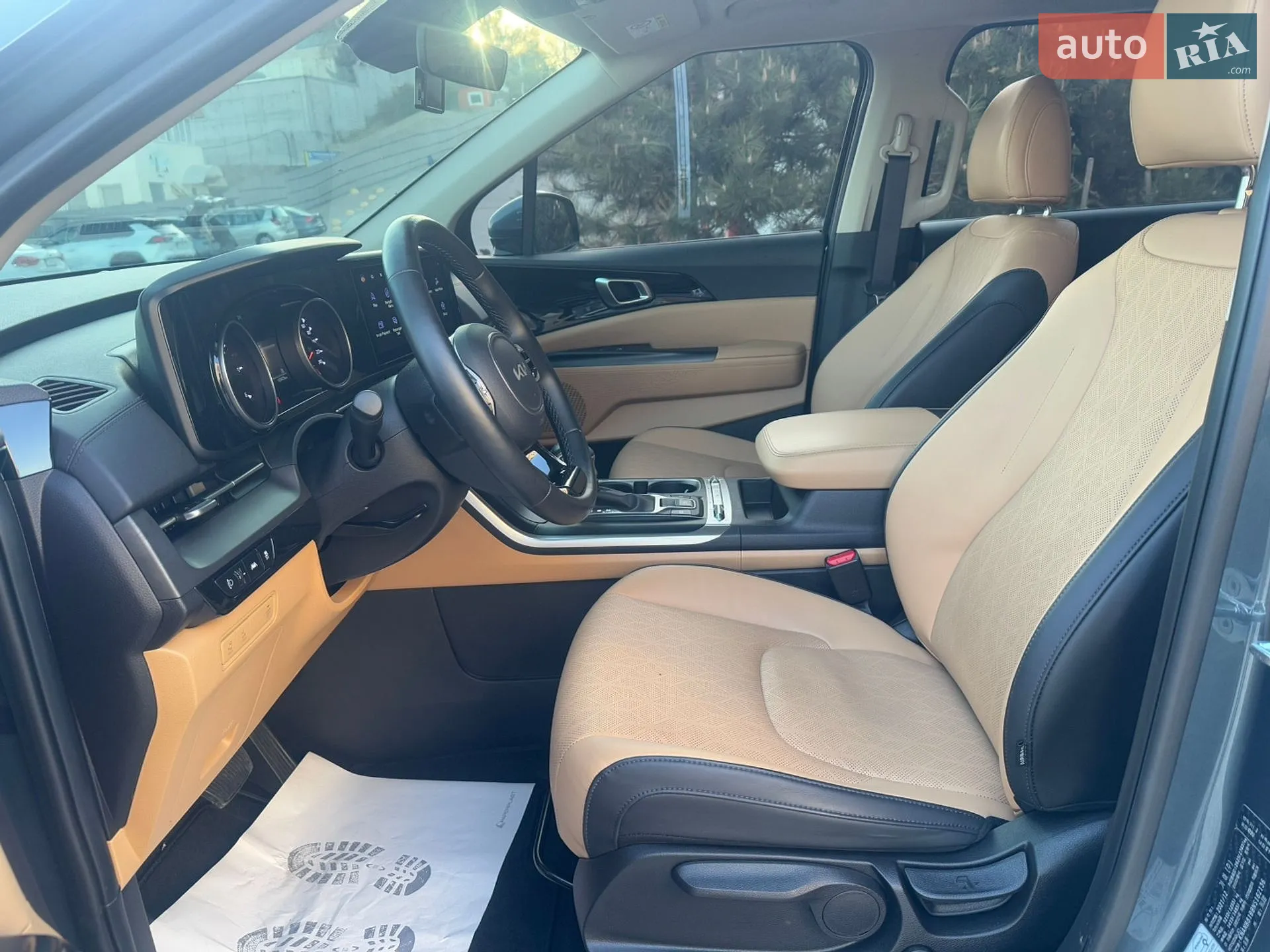 2021 Kia Carnival - мініатюра 45