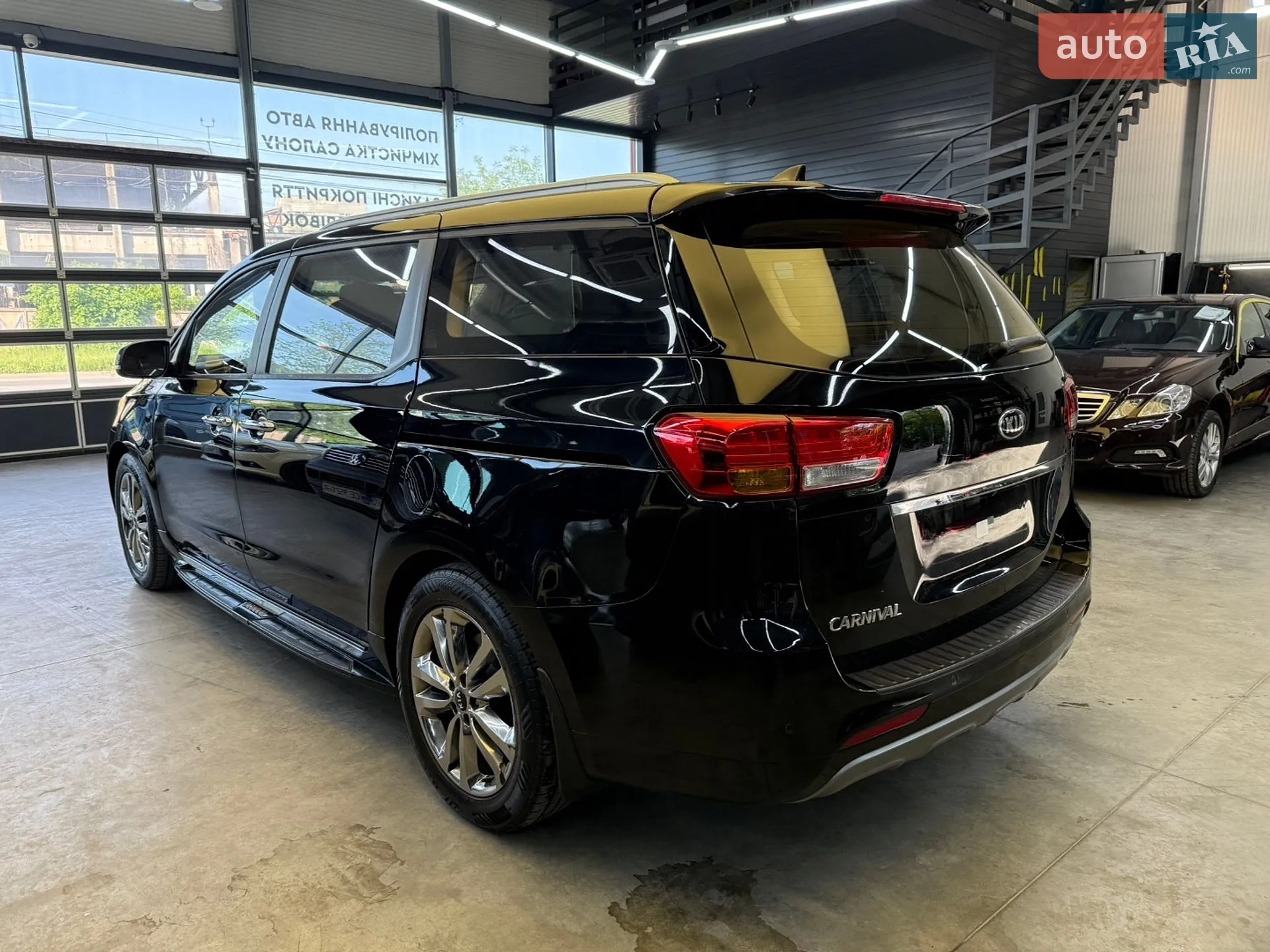 2014 Kia Carnival - мініатюра 5