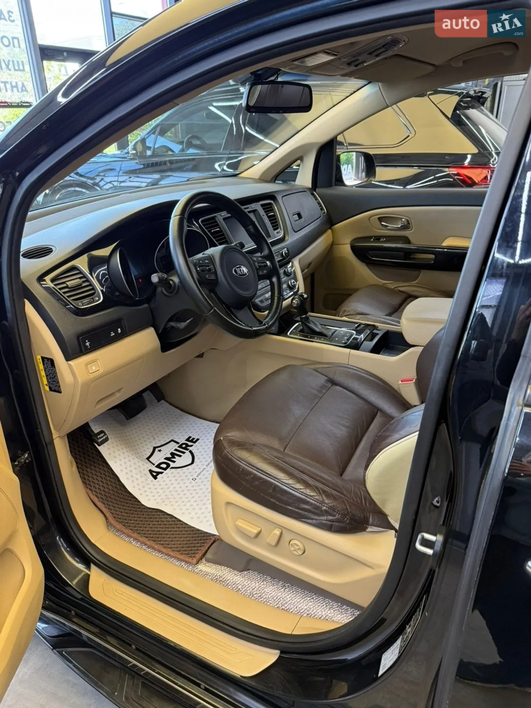 2014 Kia Carnival - мініатюра 30