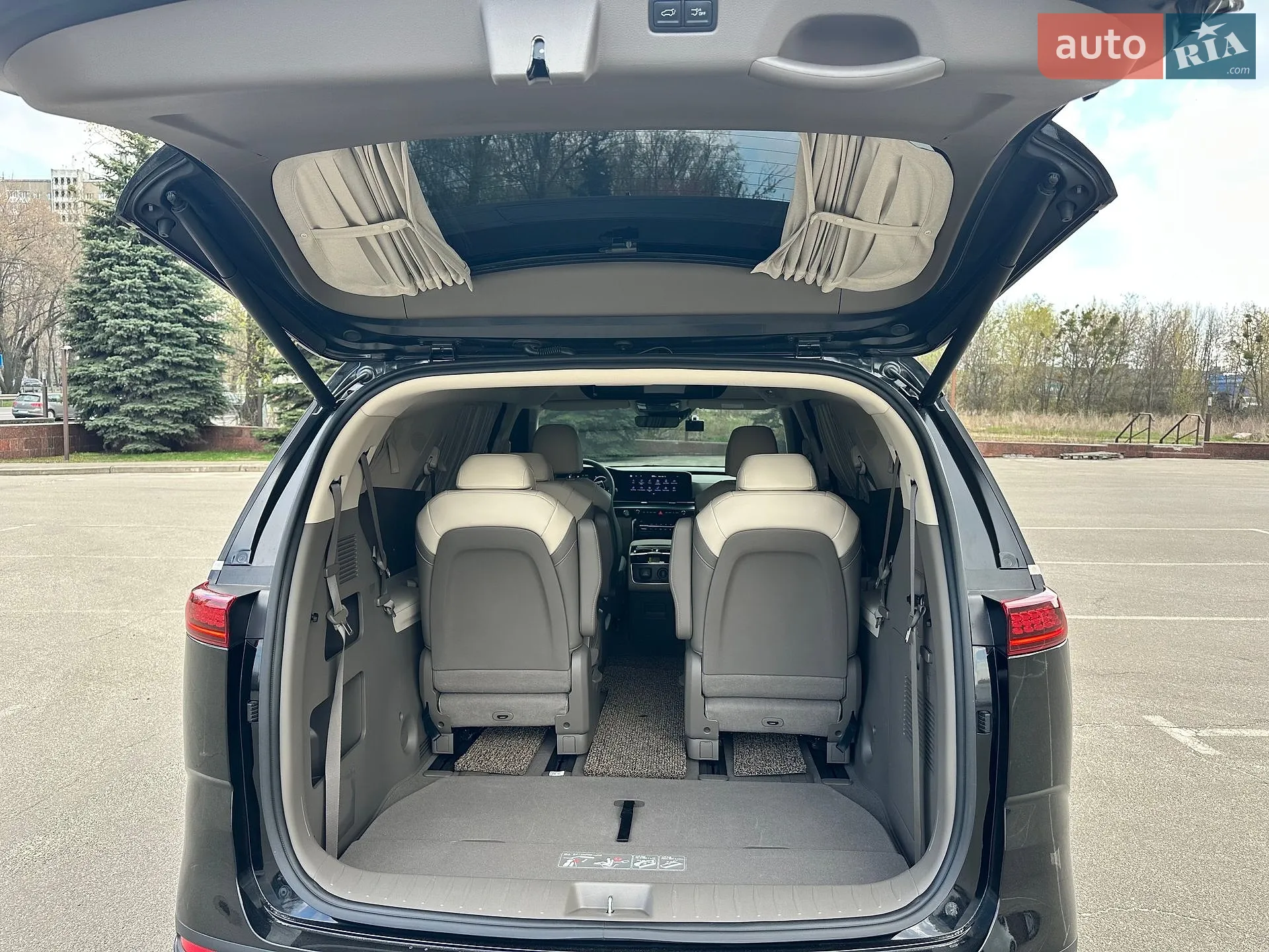 2021 Kia Carnival - мініатюра 23