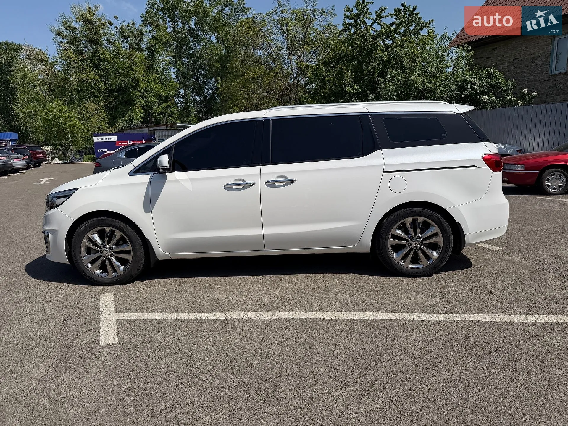 2016 Kia Carnival - мініатюра 6