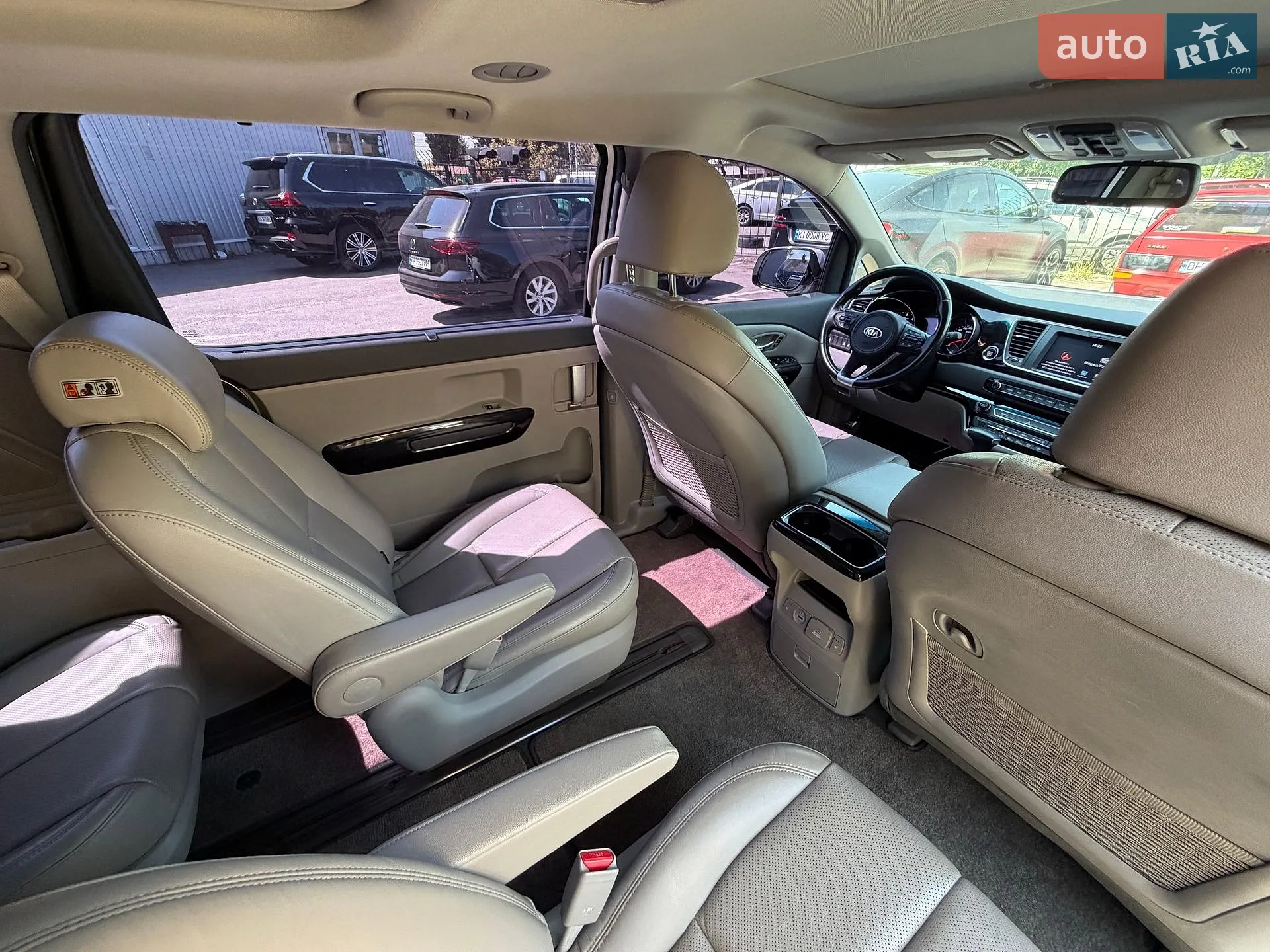 2016 Kia Carnival - мініатюра 39