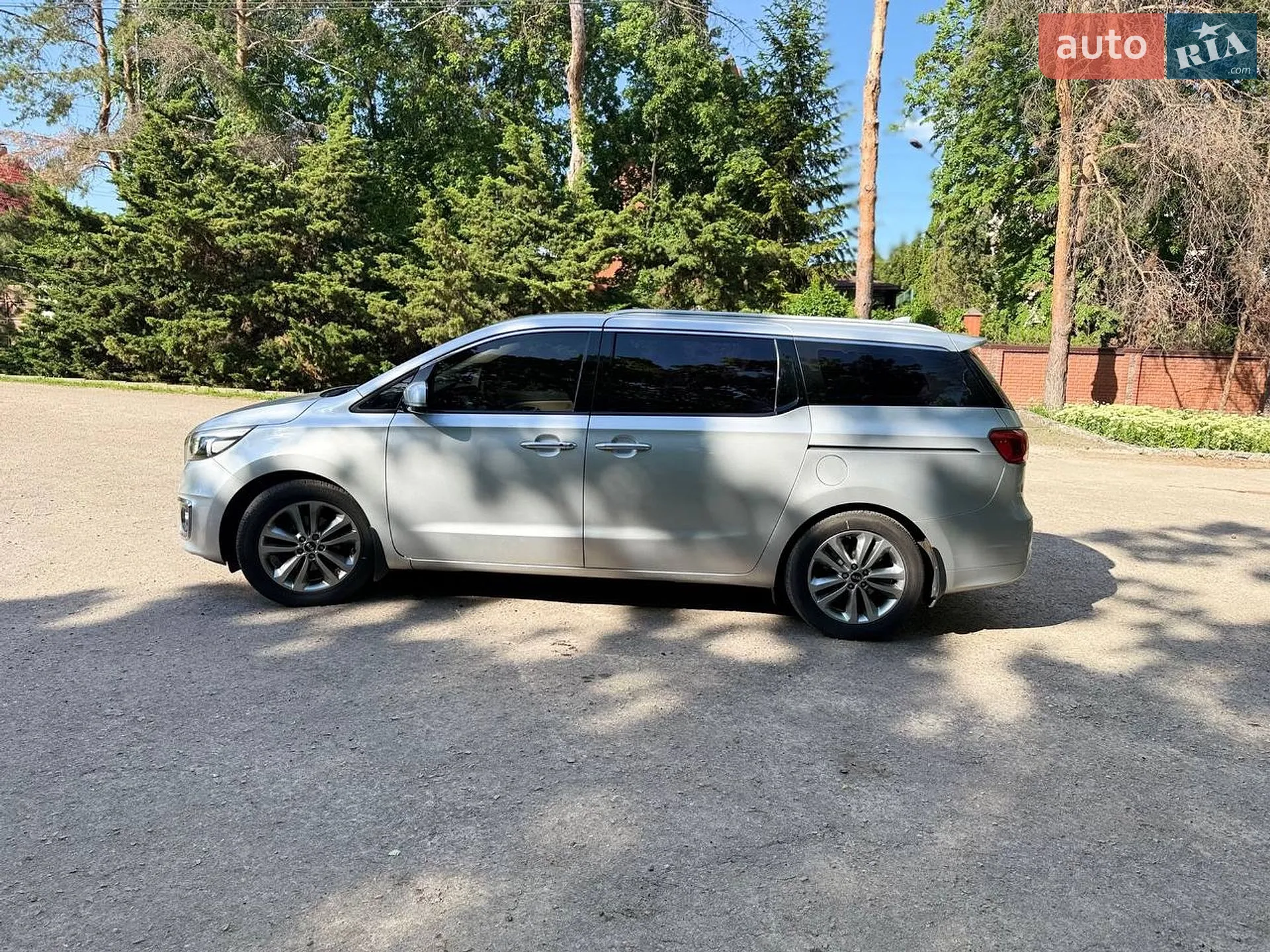2015 Kia Carnival - мініатюра 7