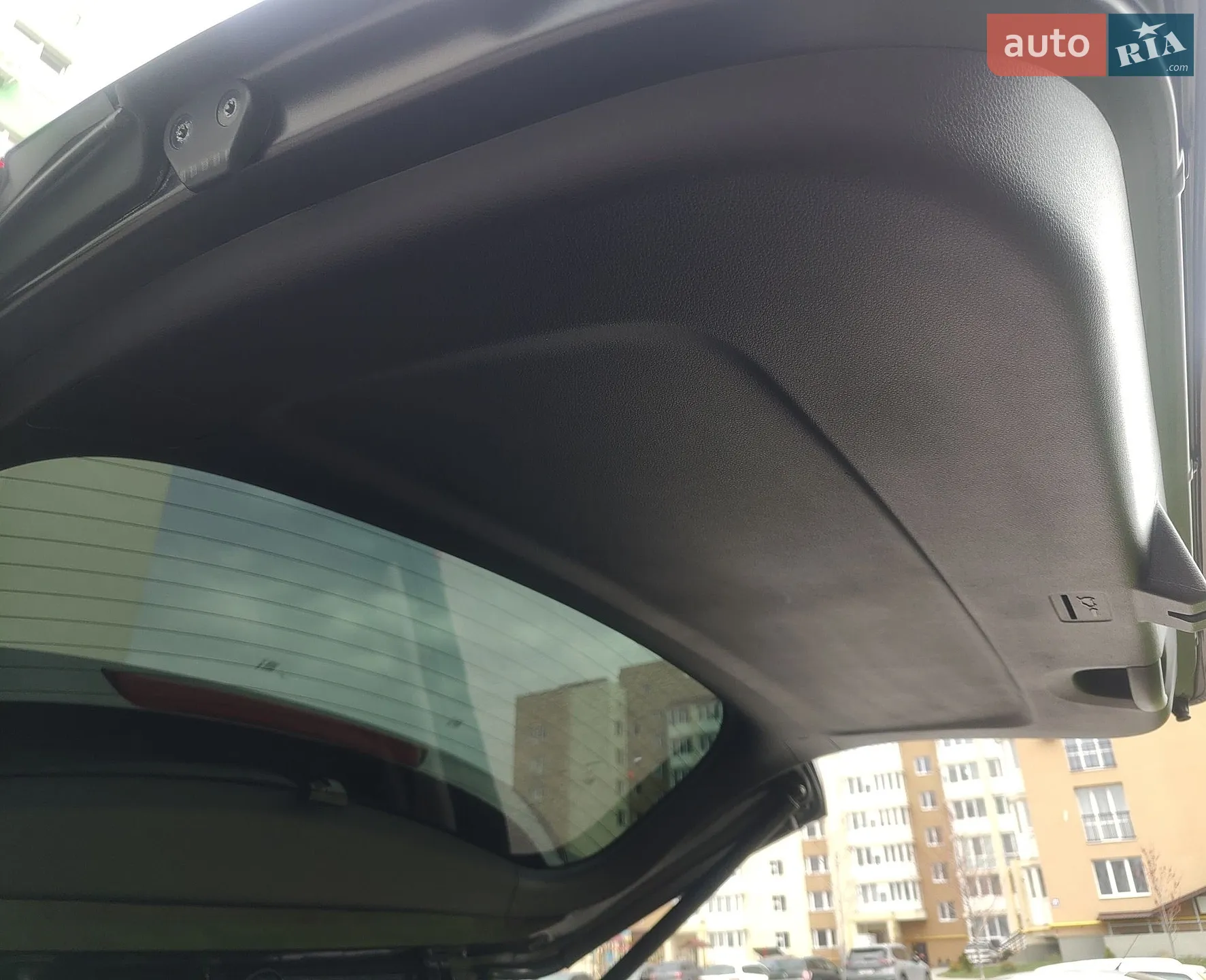 2021 Kia Carnival - мініатюра 19