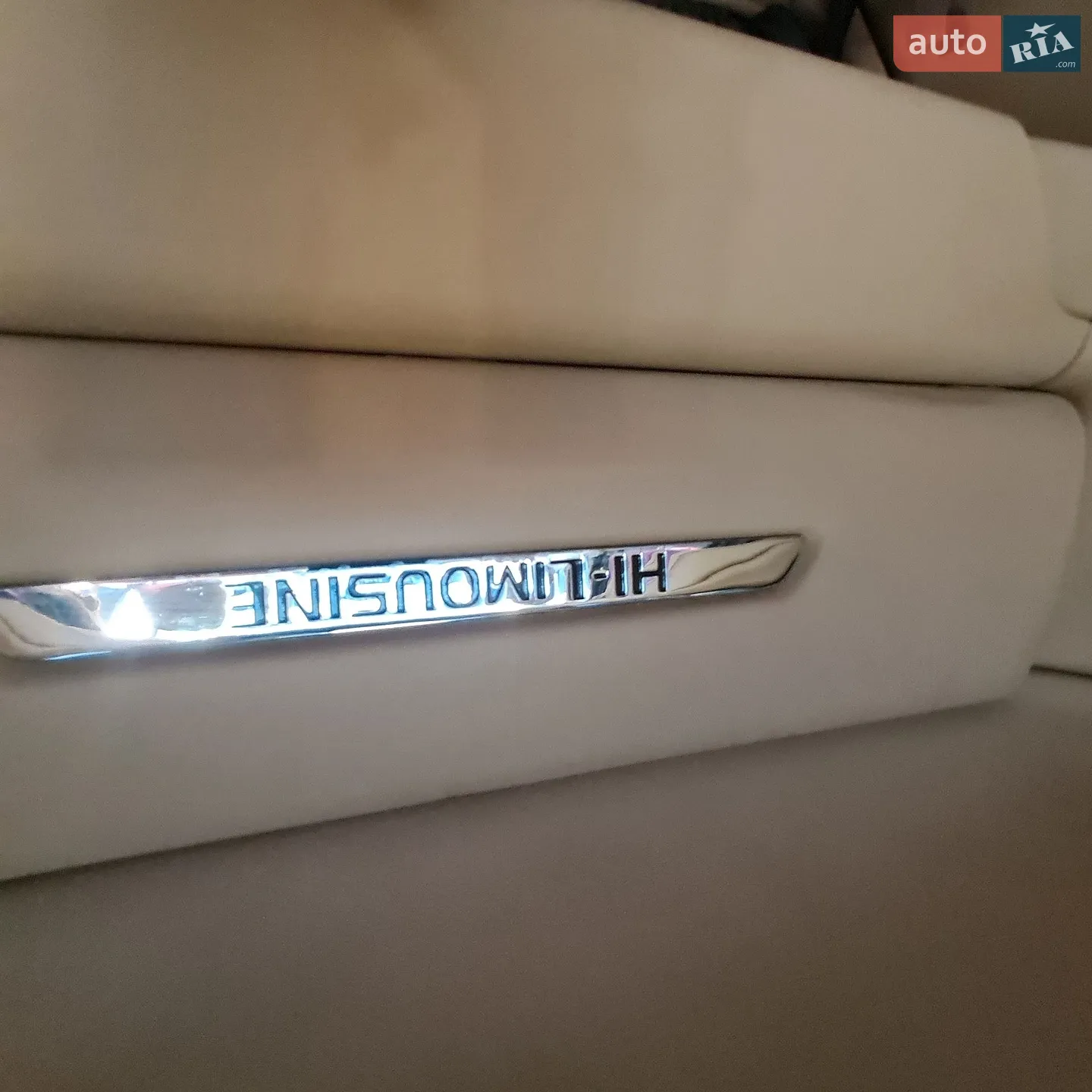 2014 Kia Carnival - мініатюра 32