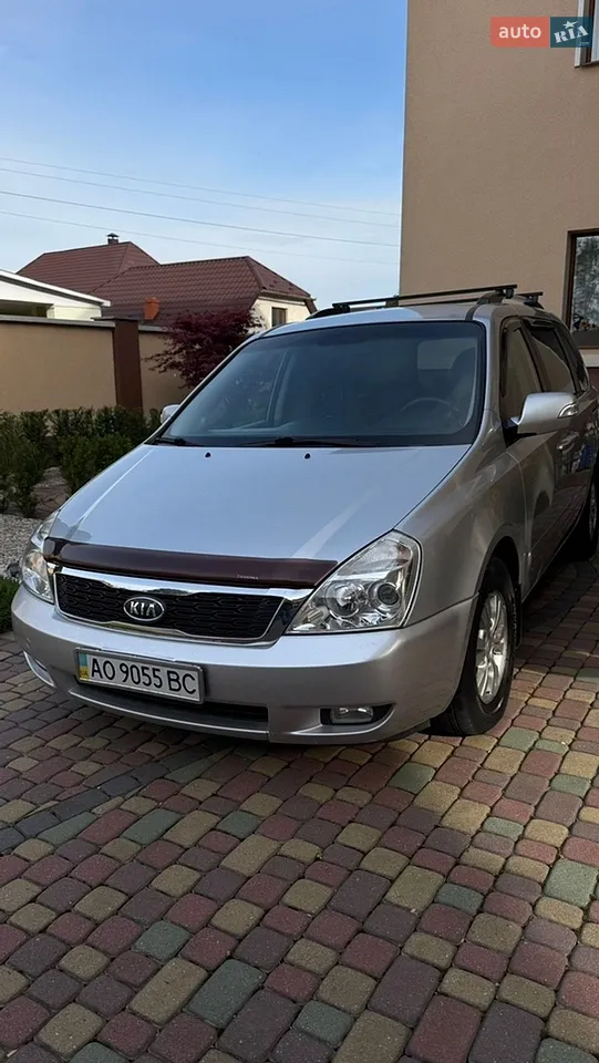 2011 Kia Carnival - мініатюра 7