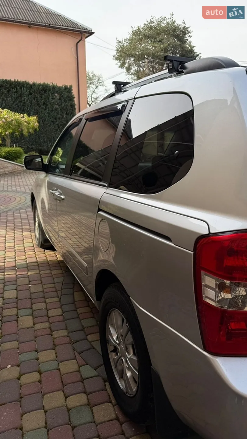 2012 Kia Carnival - мініатюра 5