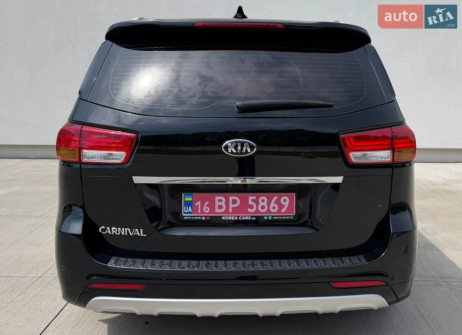 2017 Kia Carnival - мініатюра 8
