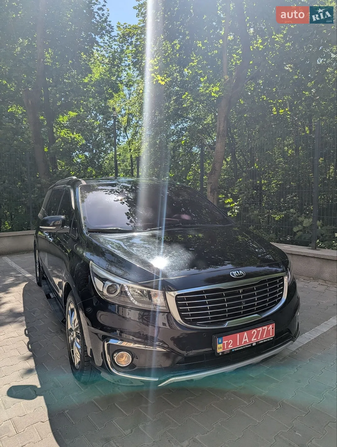 2015 Kia Carnival - мініатюра 4