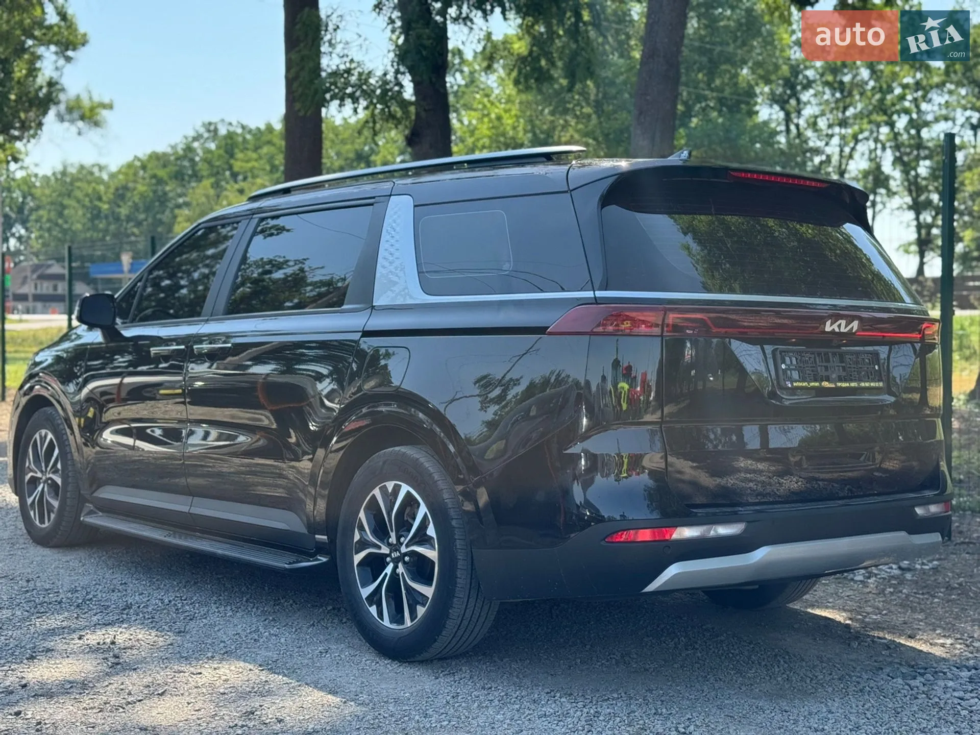 2021 Kia Carnival - мініатюра 9