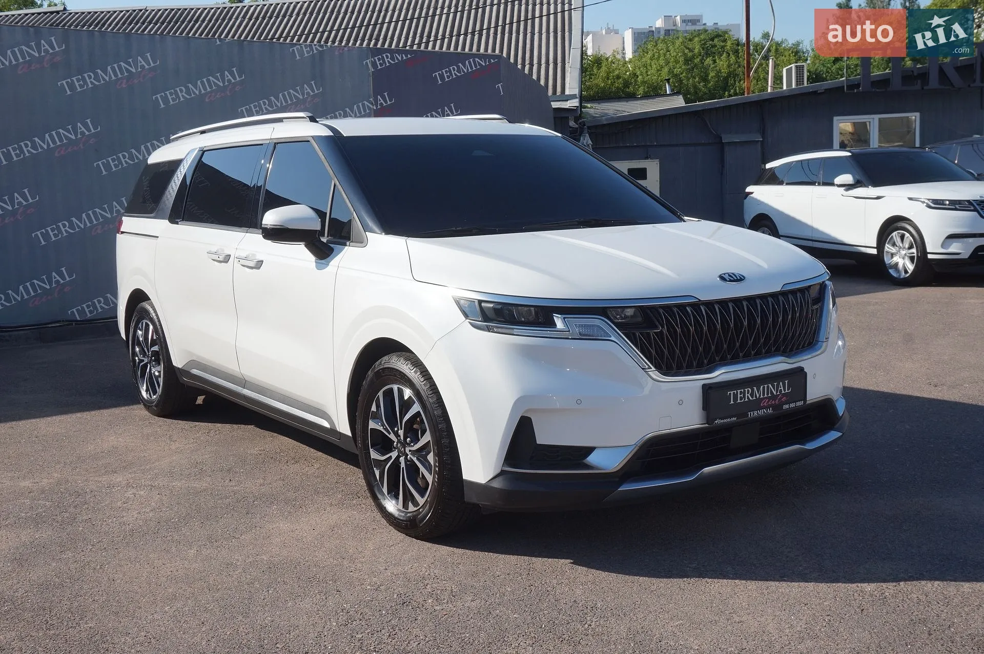 2020 Kia Carnival - мініатюра 4