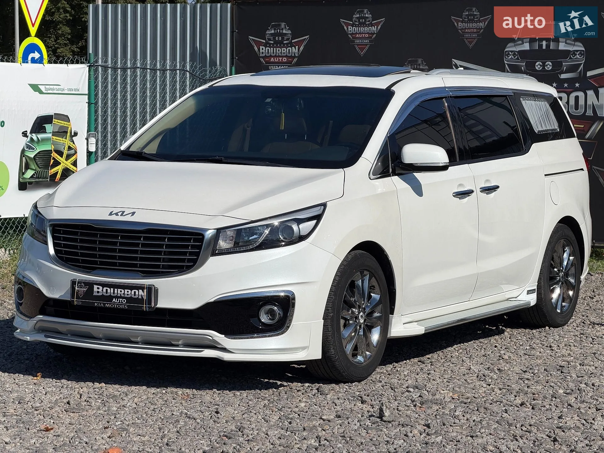 2014 Kia Carnival - мініатюра 11