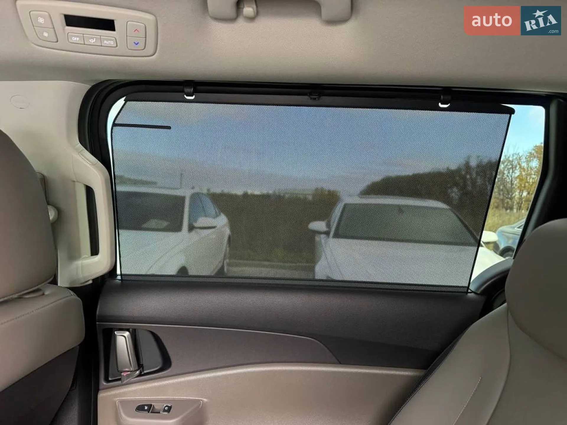2024 Kia Carnival - мініатюра 19