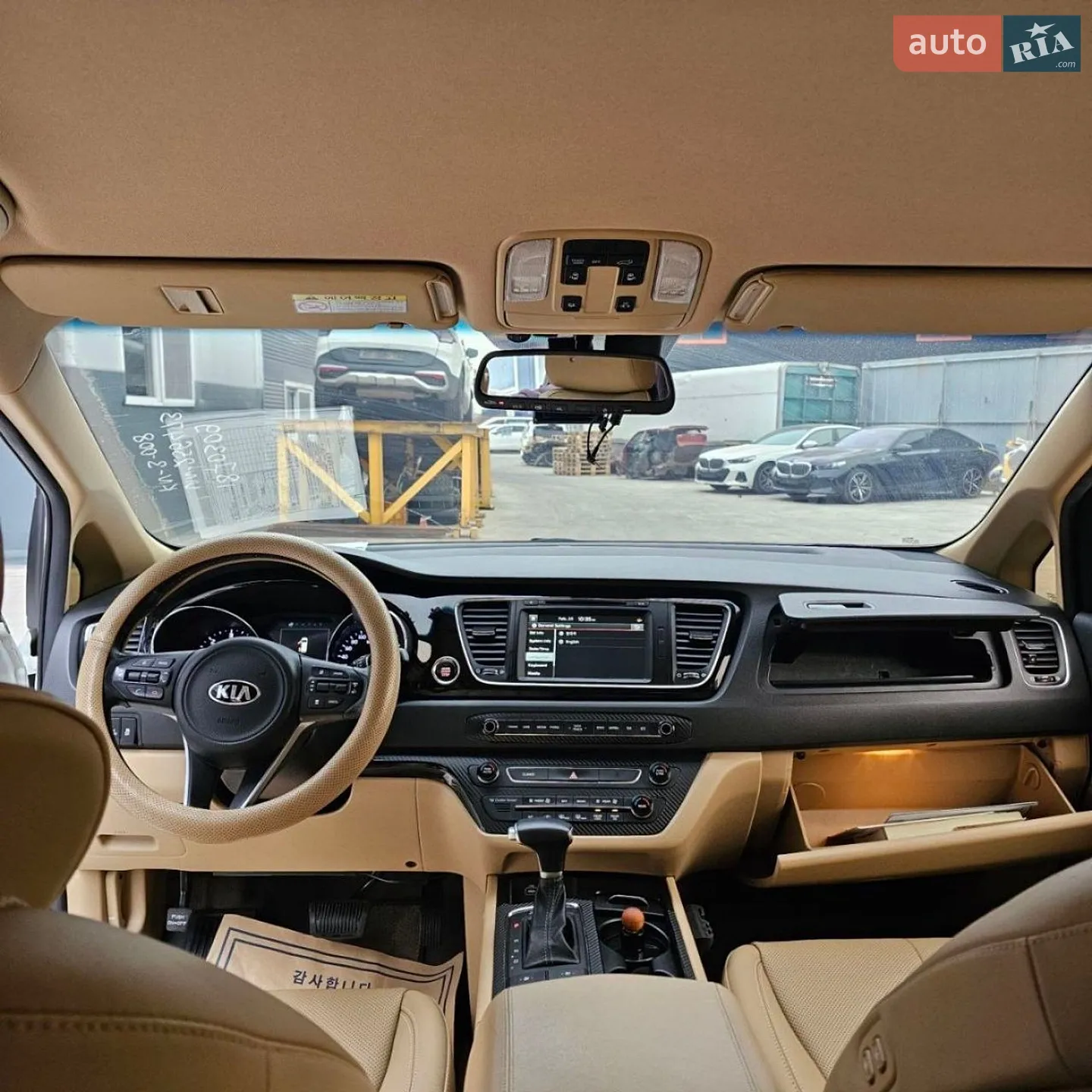 2017 Kia Carnival - мініатюра 14
