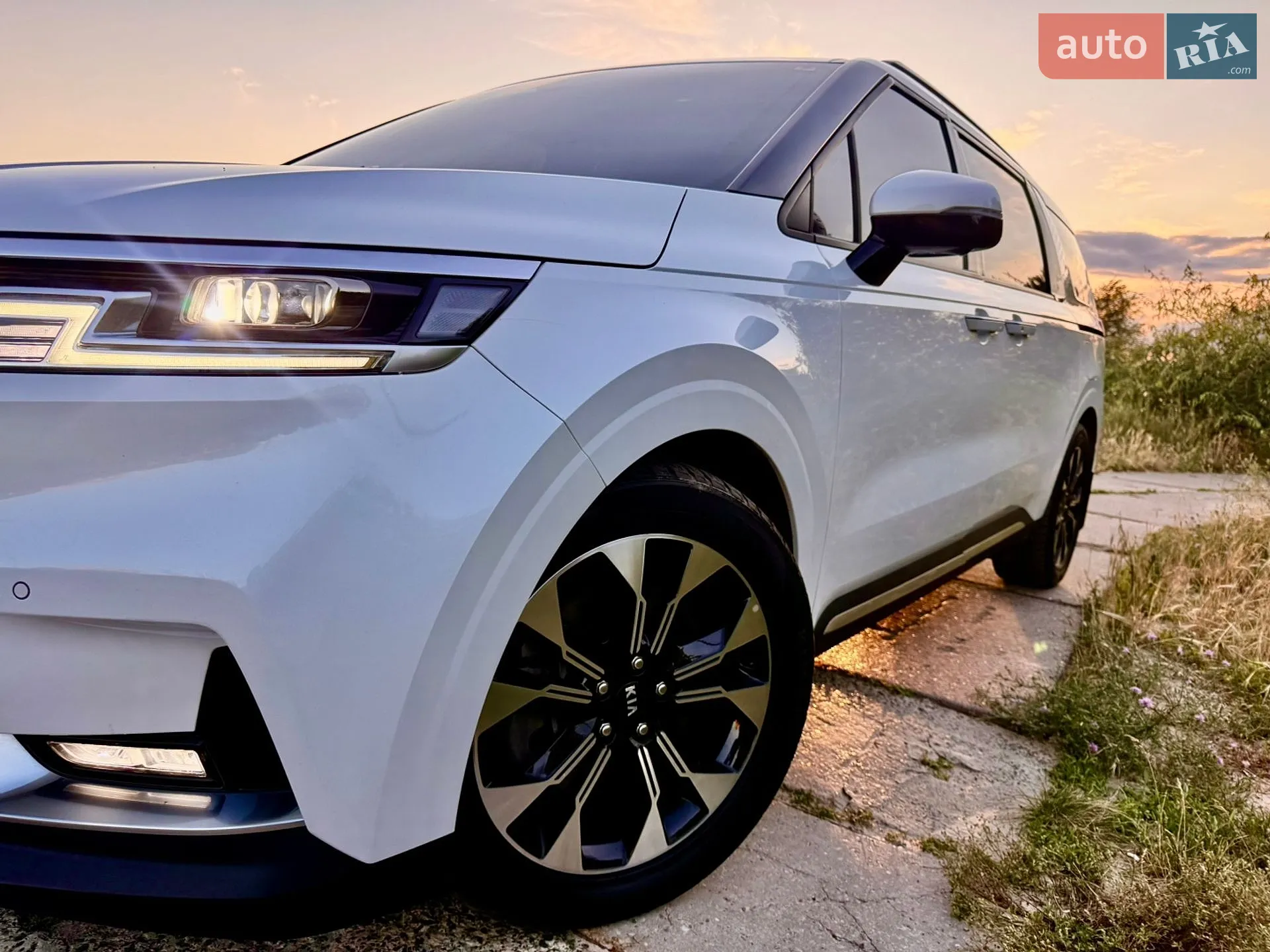 2021 Kia Carnival - мініатюра 2