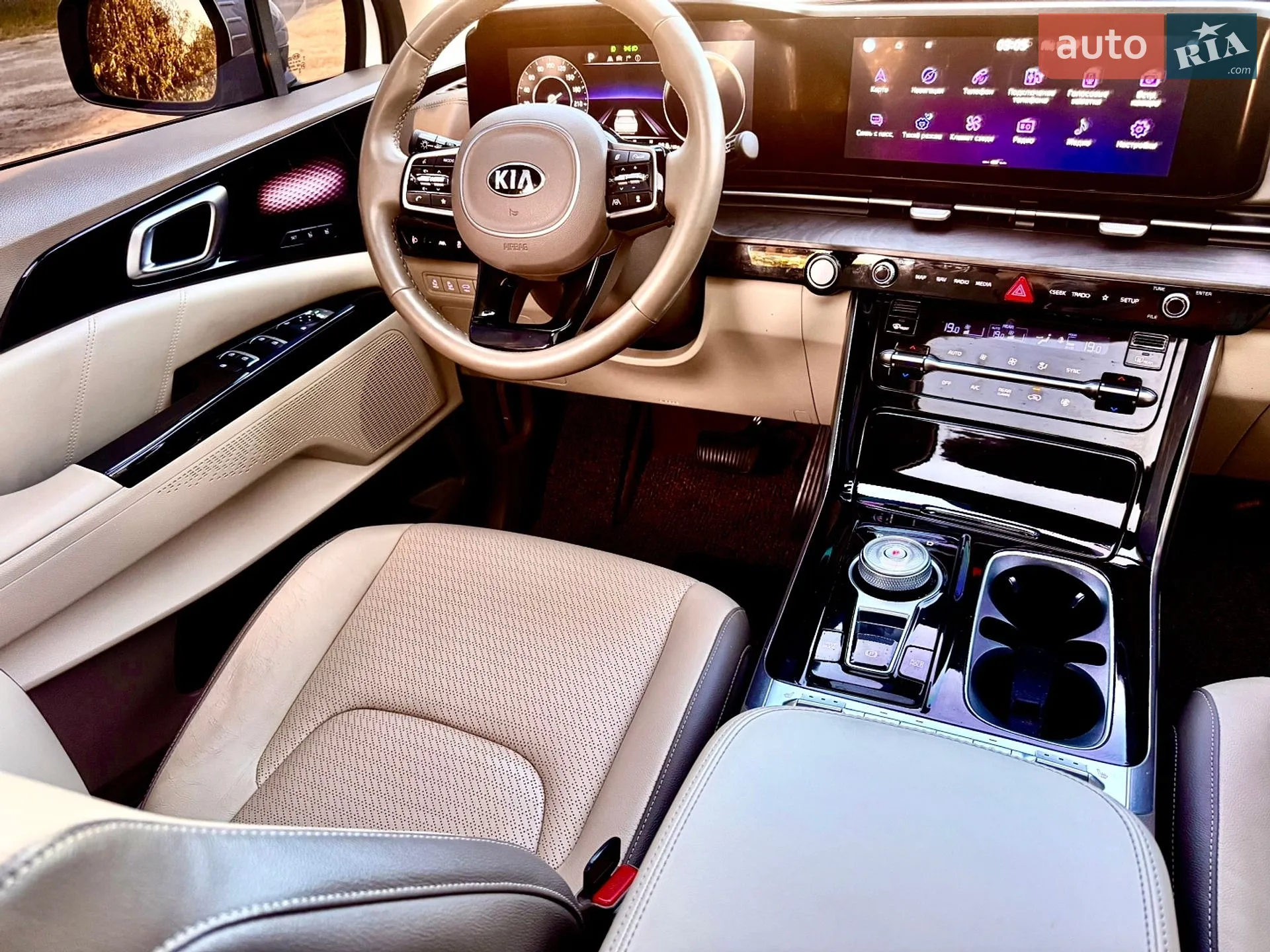 2021 Kia Carnival - мініатюра 24