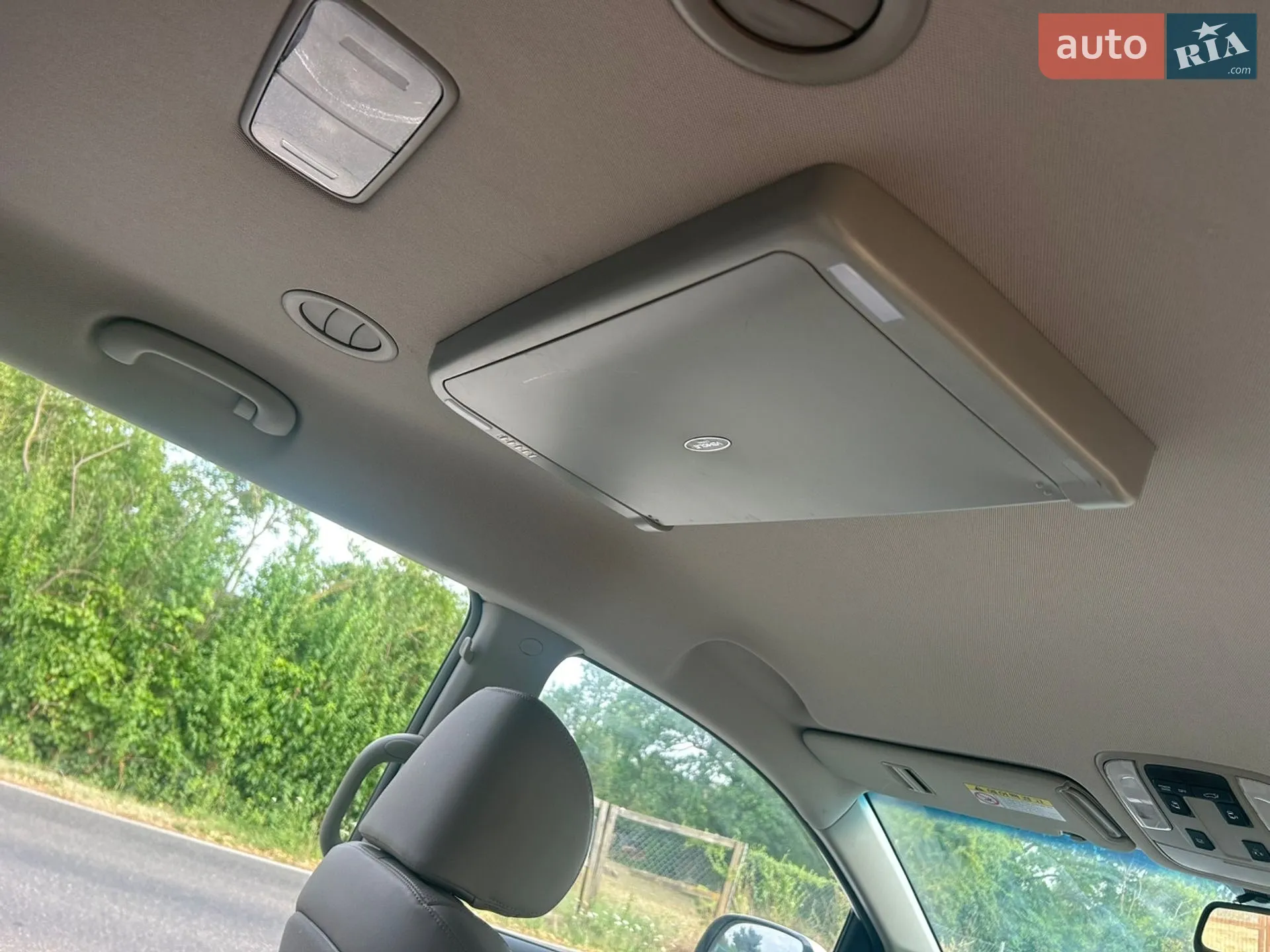 2018 Kia Carnival - мініатюра 5