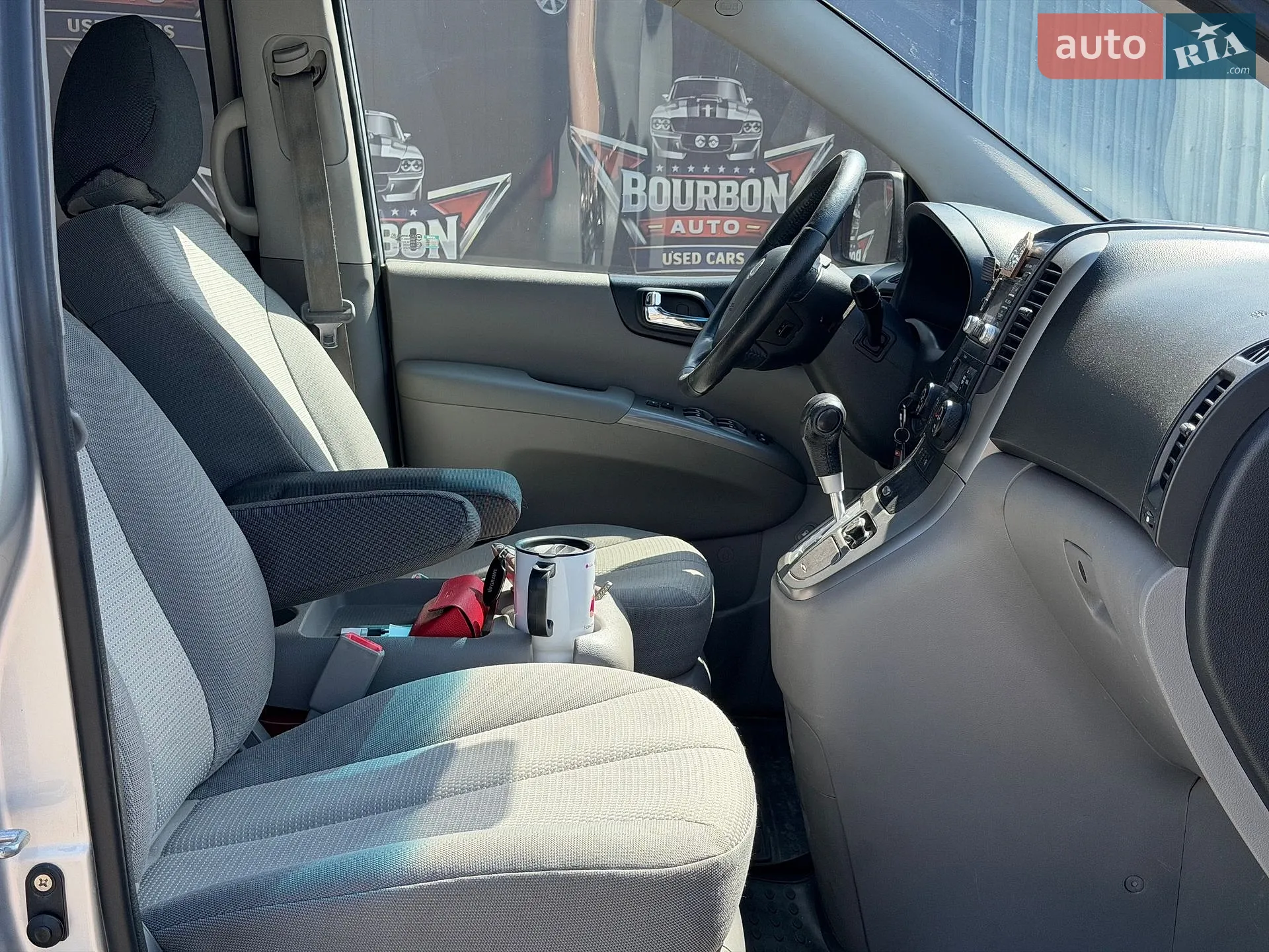 2012 Kia Carnival - мініатюра 29