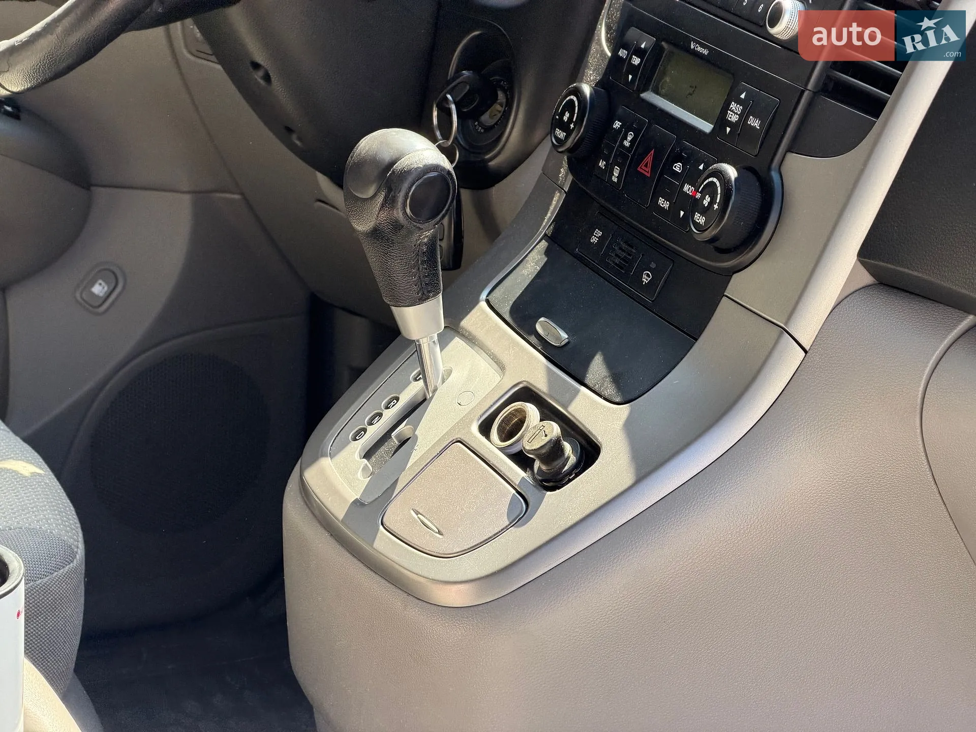2012 Kia Carnival - мініатюра 34