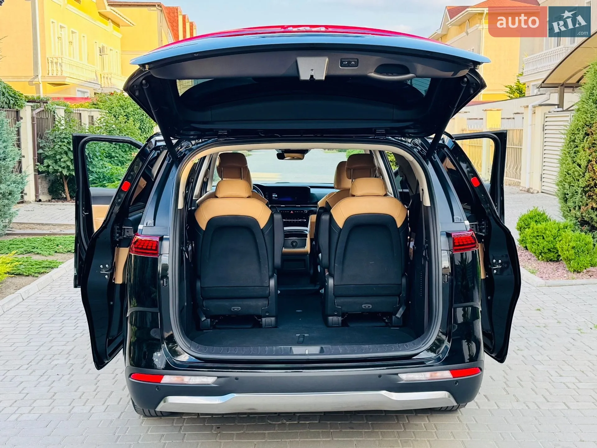 2023 Kia Carnival - мініатюра 31